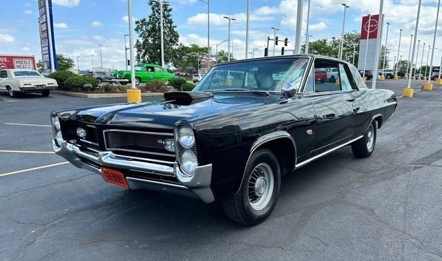1964 Pontiac Grand Prix