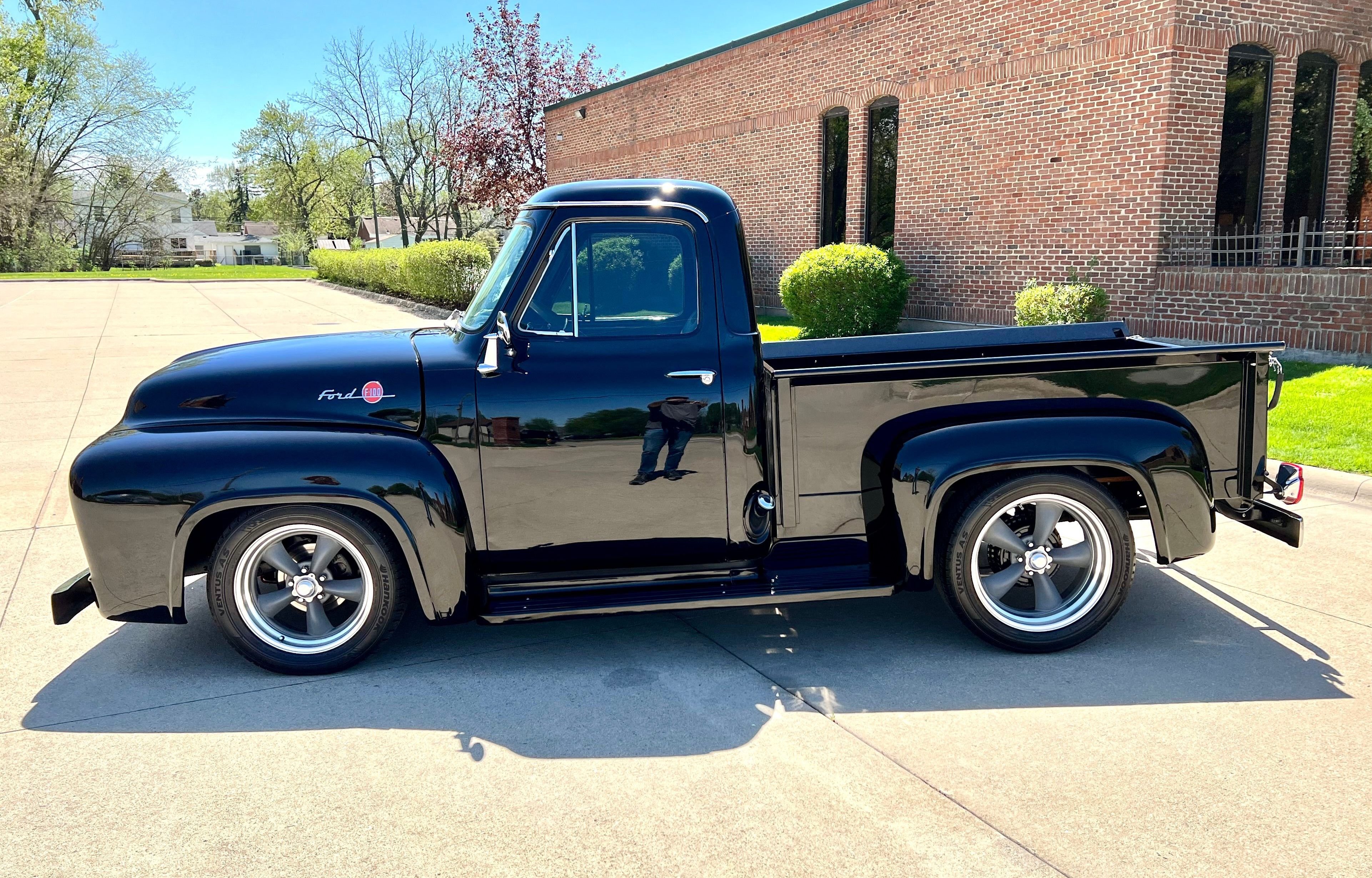 1955 Ford F100 Pickup