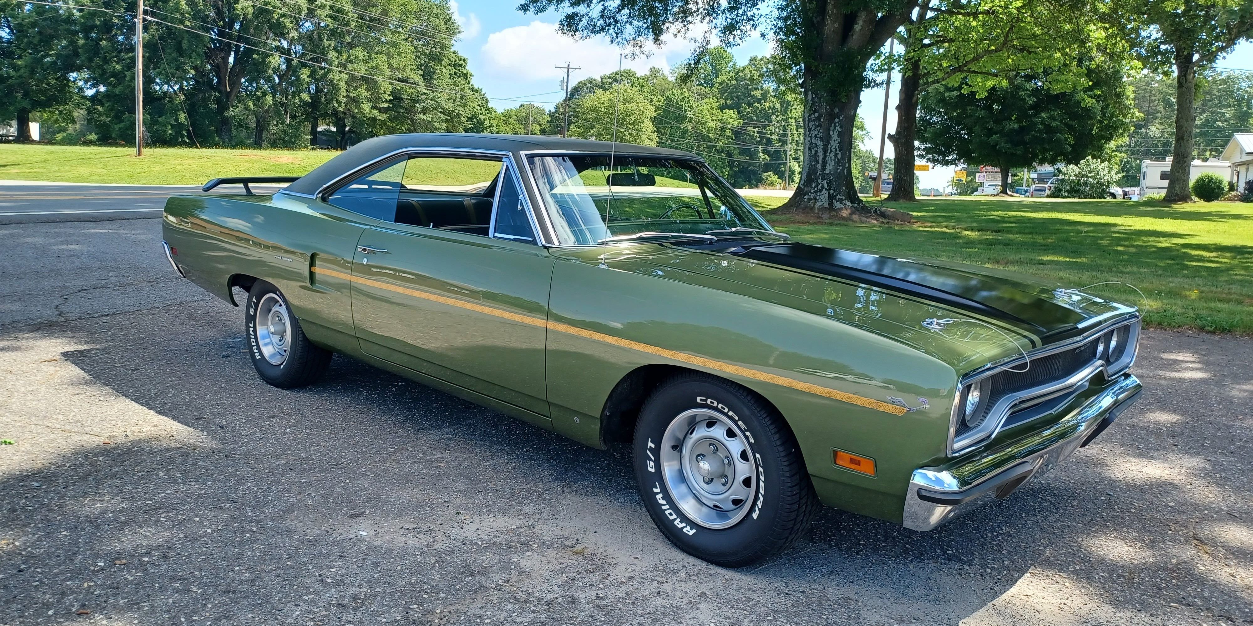 1970 Green Plymouth Road Runner 383