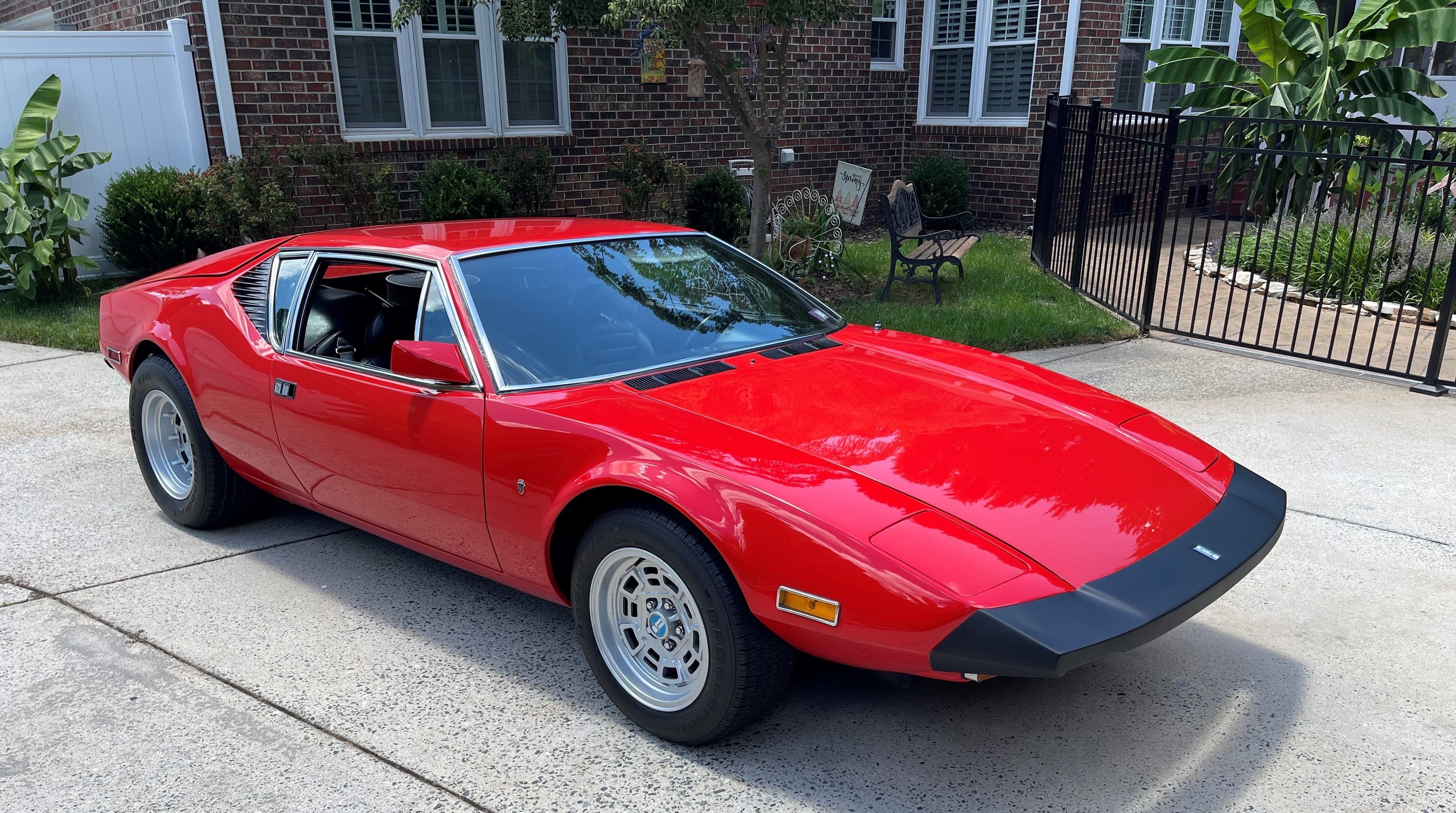 1974 Detomaso Pantera