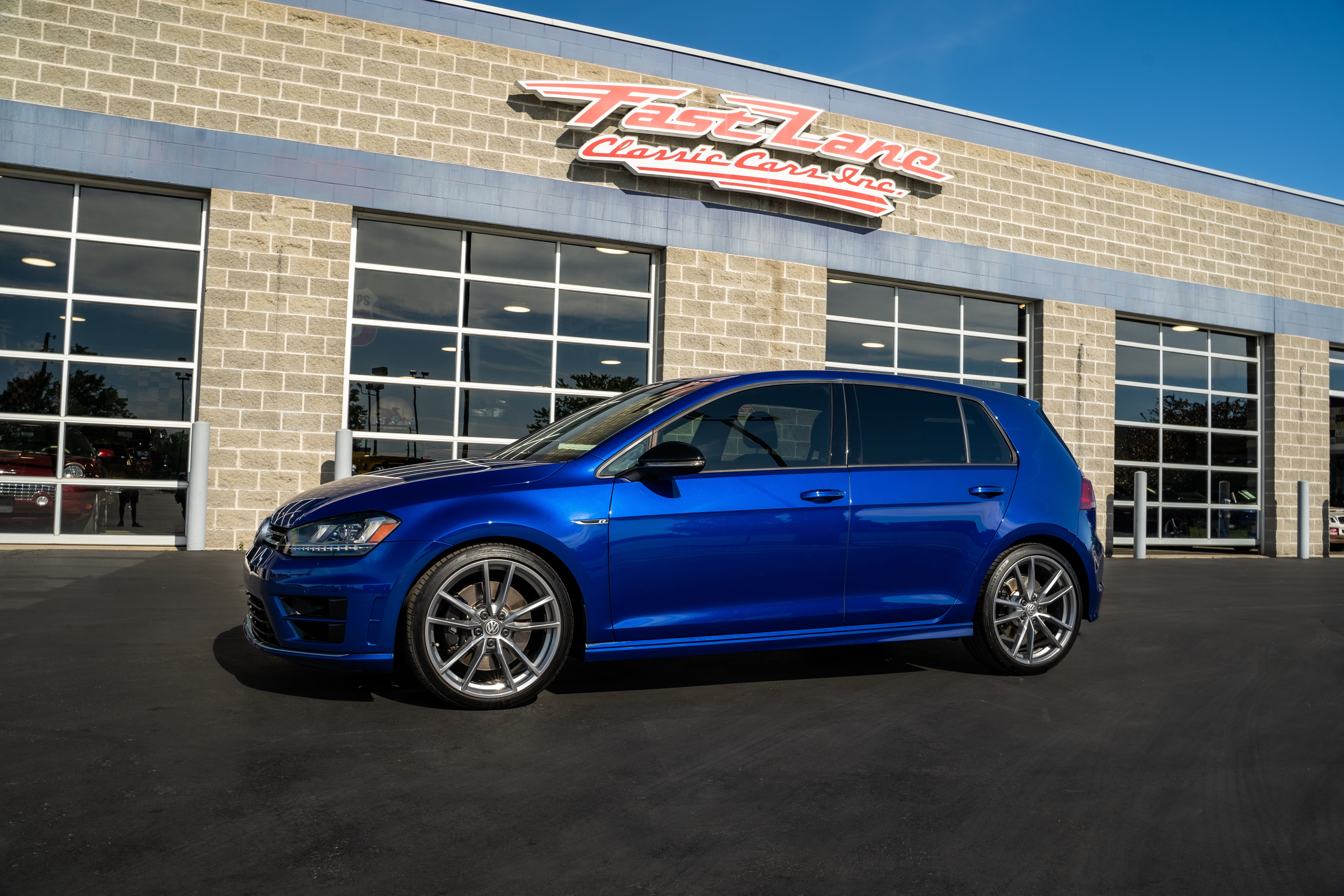 2017 Volkswagen Golf R