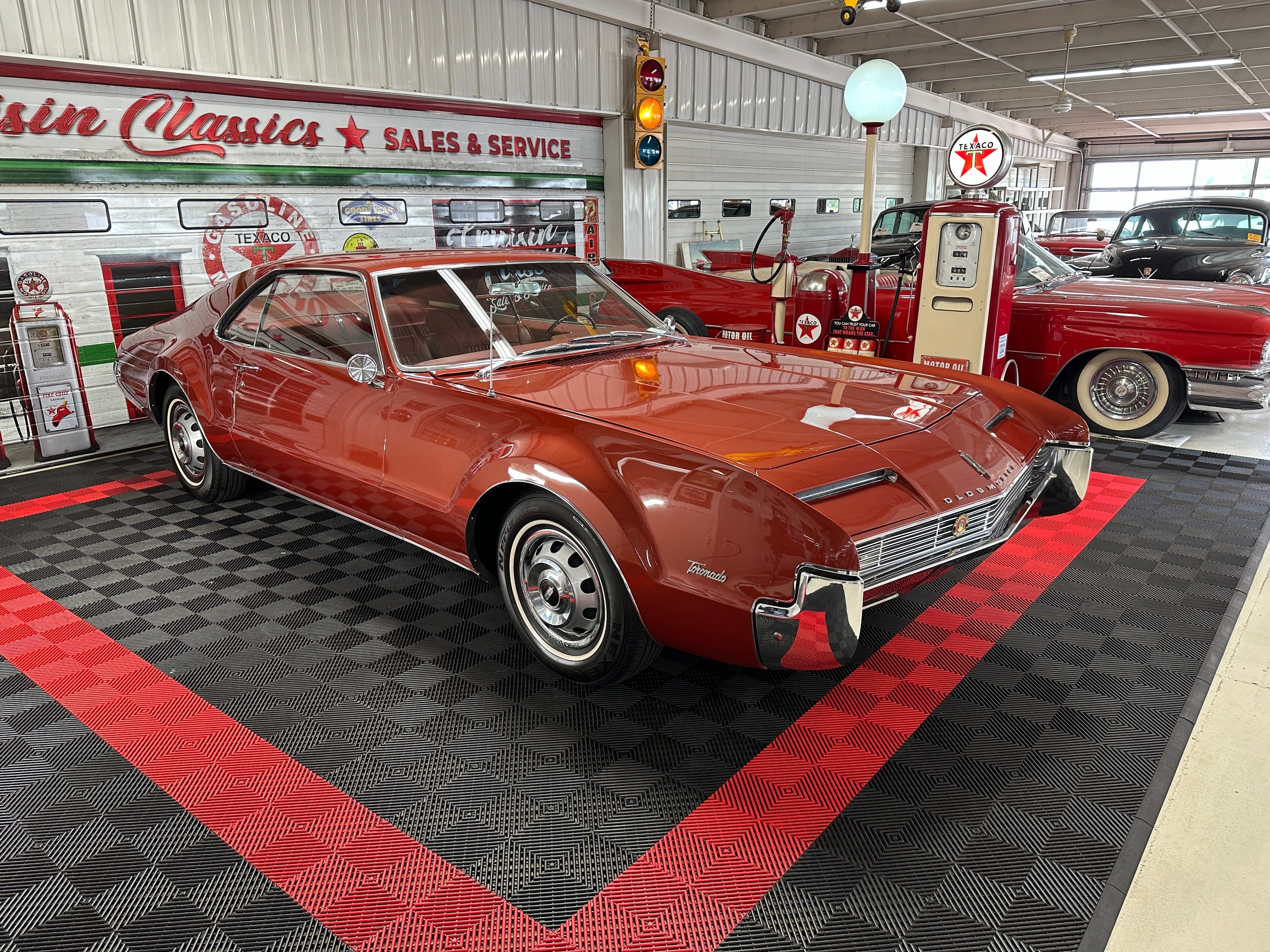 1966 Oldsmobile Toronado