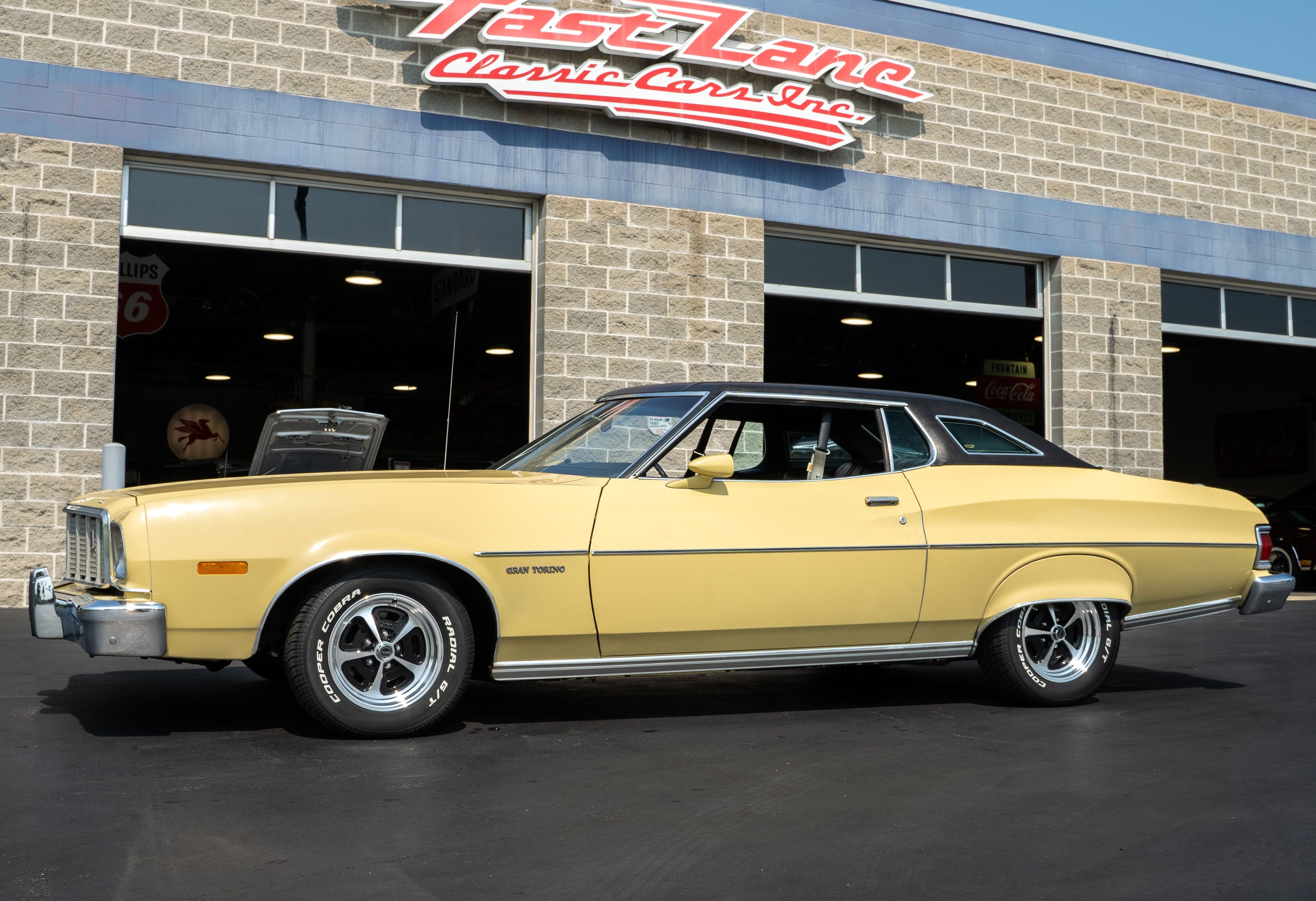 1974 Ford Gran Torino