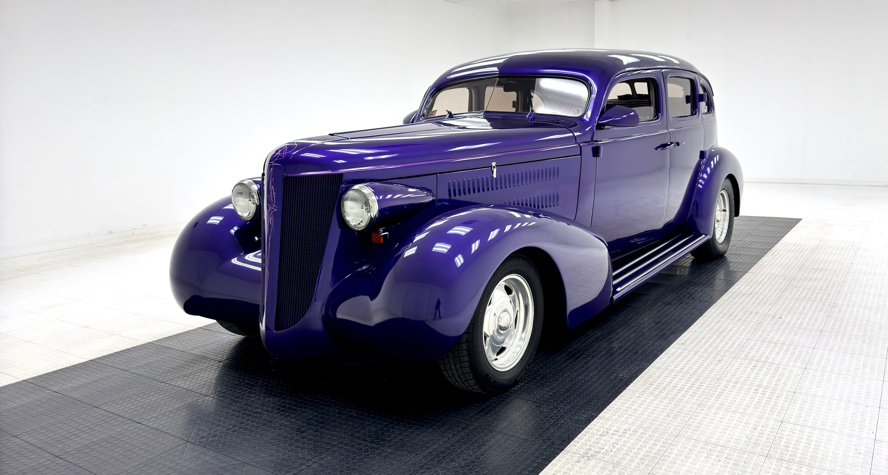 1937 Buick Roadmaster