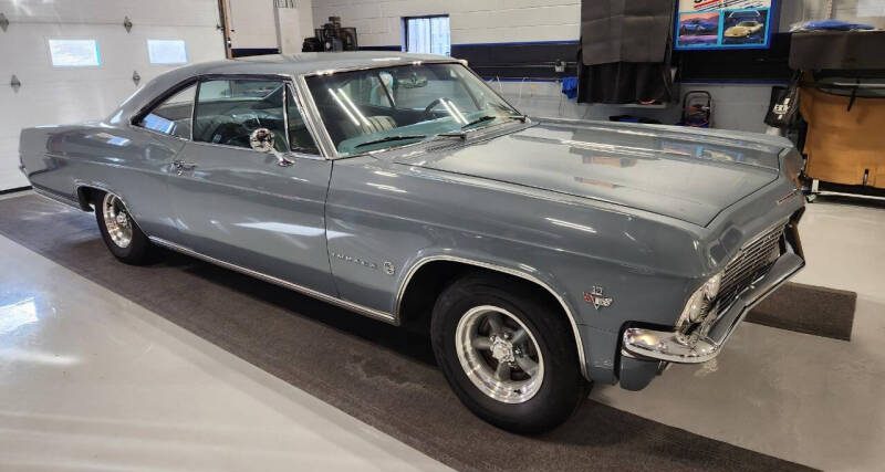 classic muscle cars