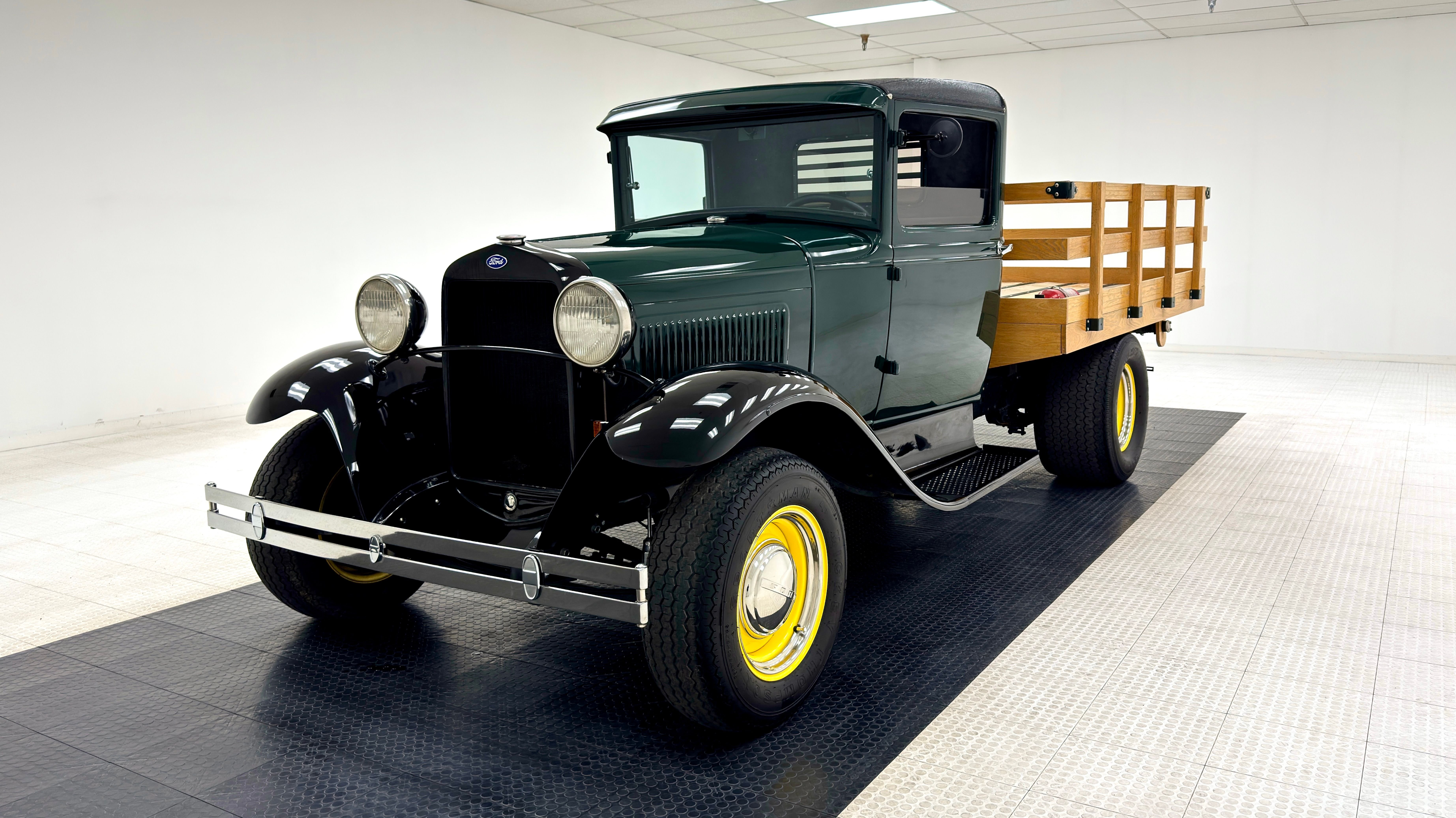 1930 Ford Model A Stakebody