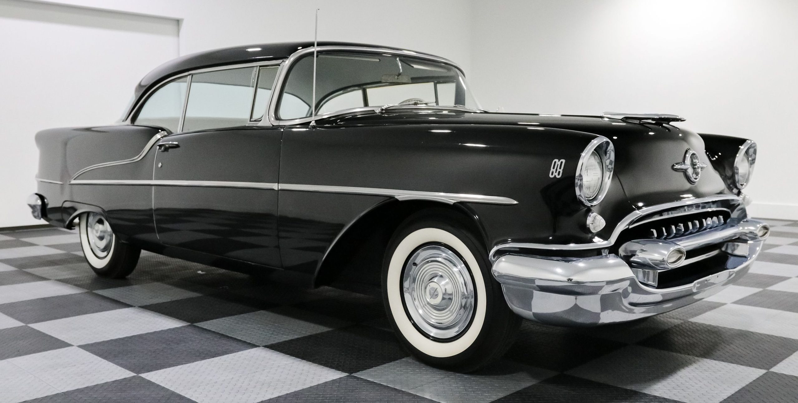 classic luxury car