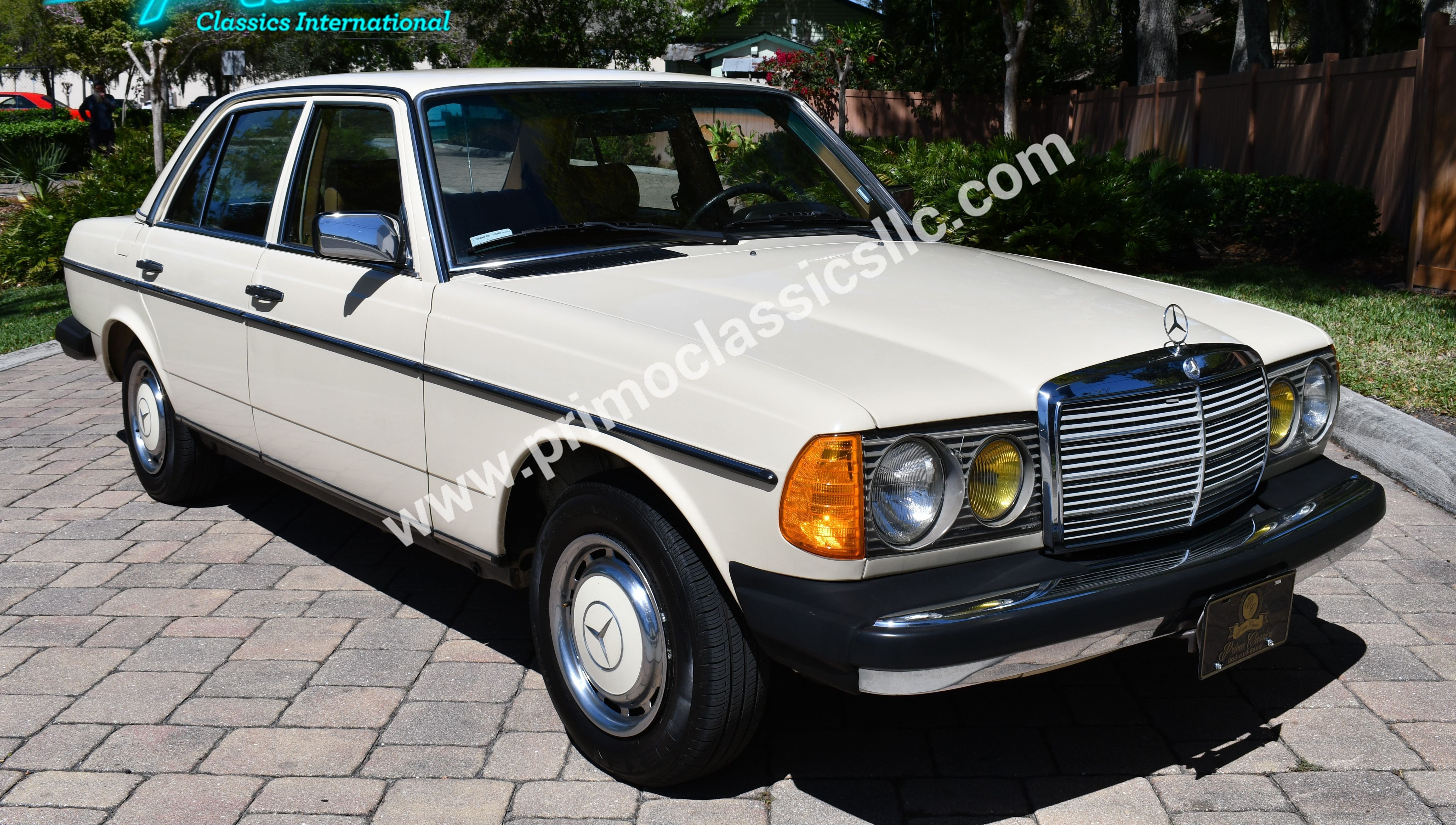 classic luxury car