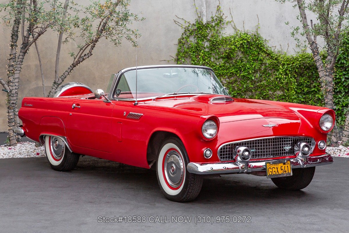 1956 Ford Thunderbird
