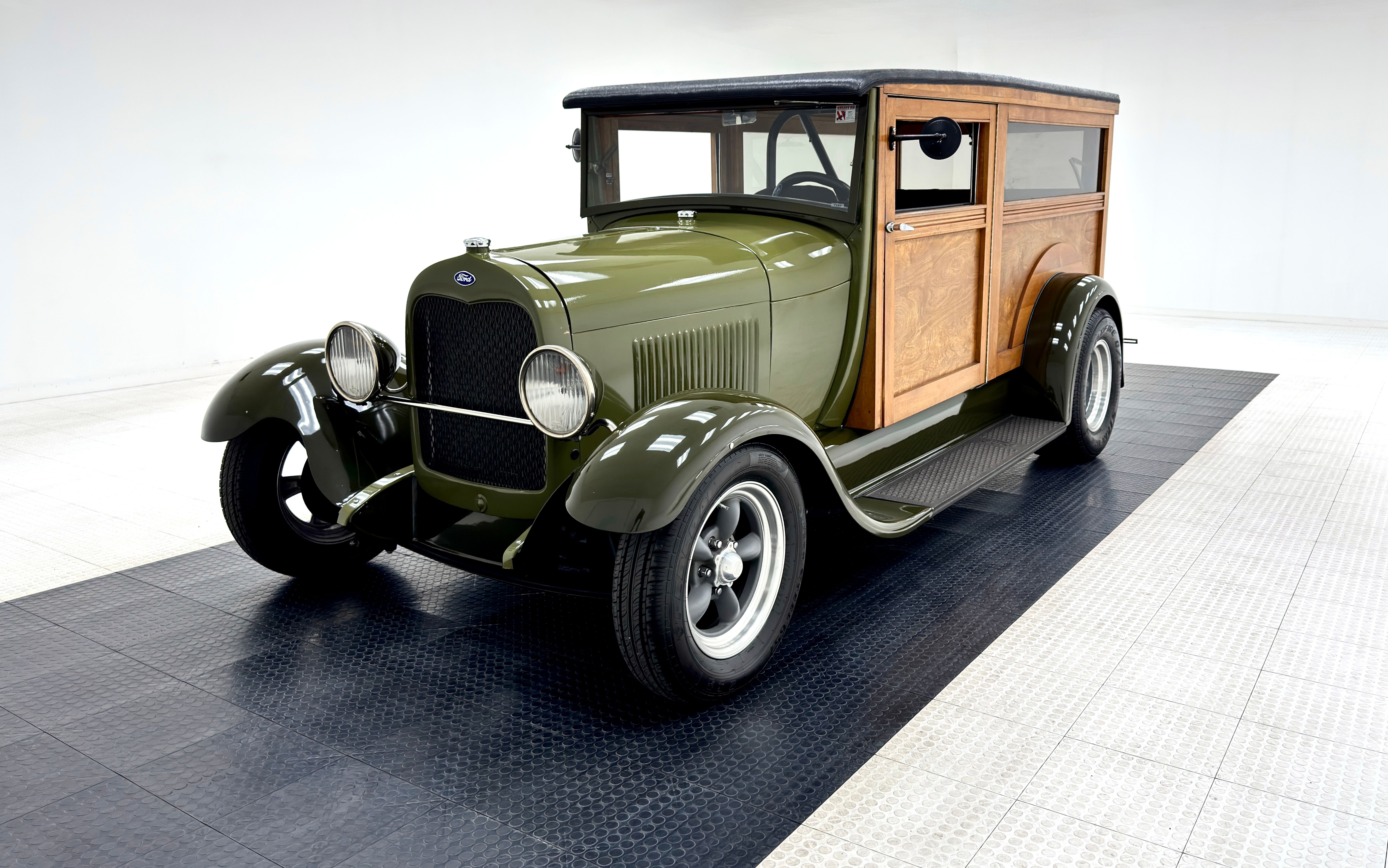 1929 Ford Model A Woody