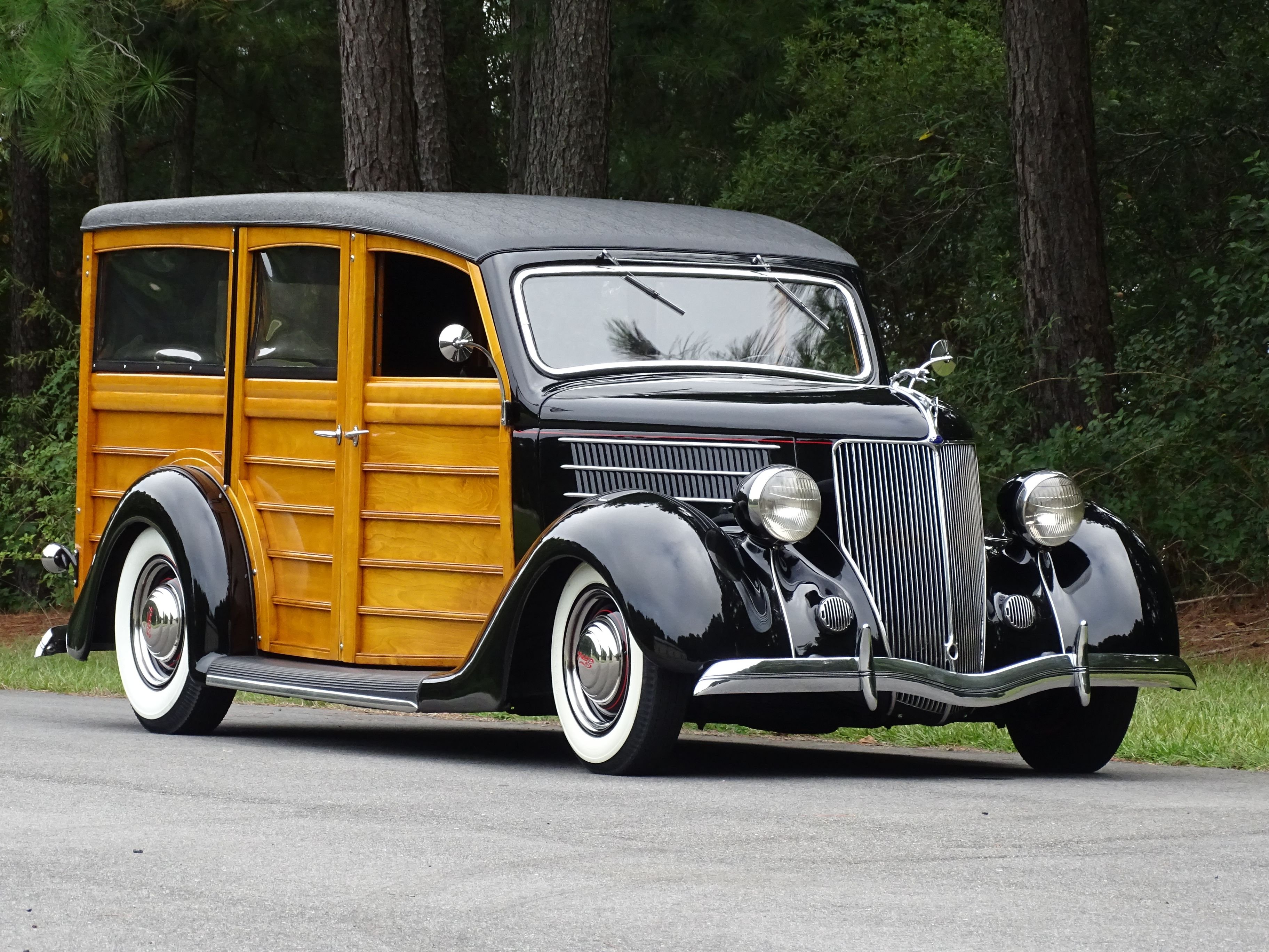 1936 Ford Custom Woody