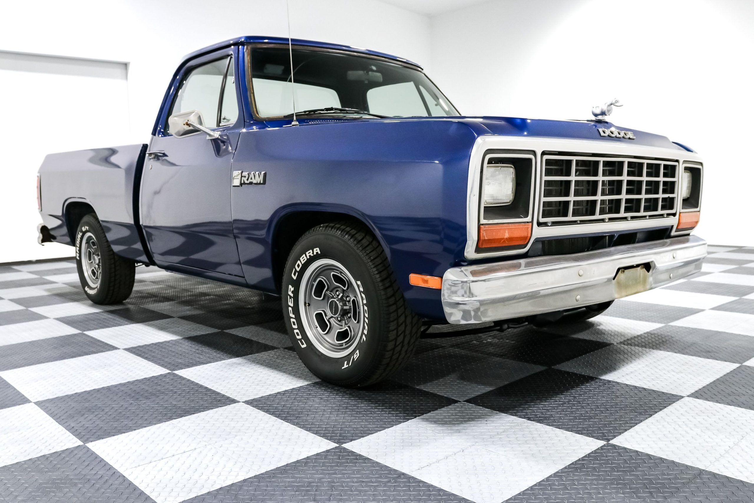 1984 Dodge D150