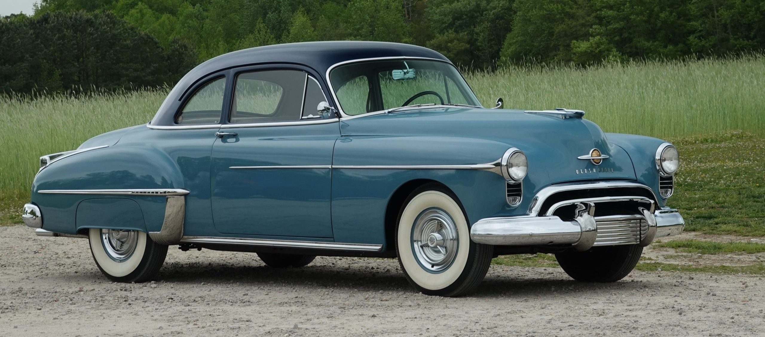 classic luxury car