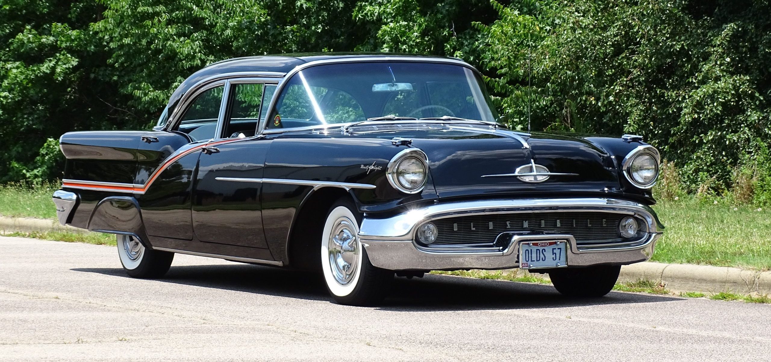 classic luxury cars