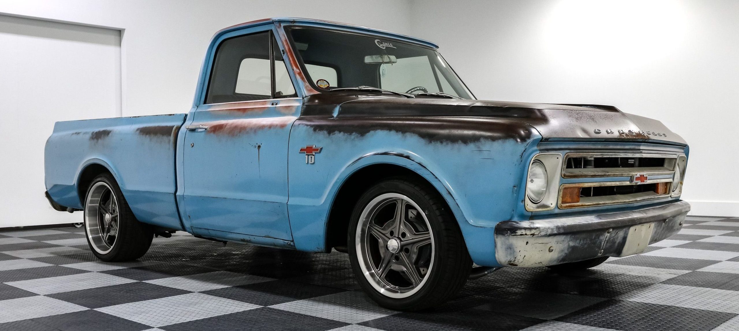 custom trucks for sale
