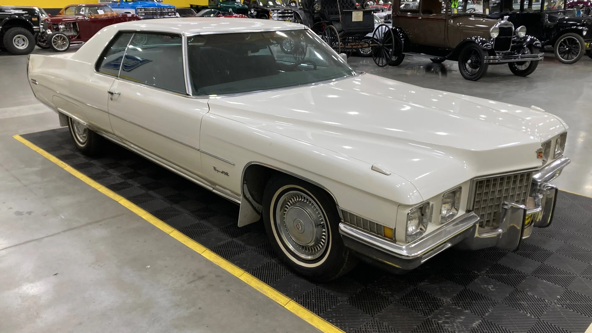 1971 Cadillac Coupe DeVille