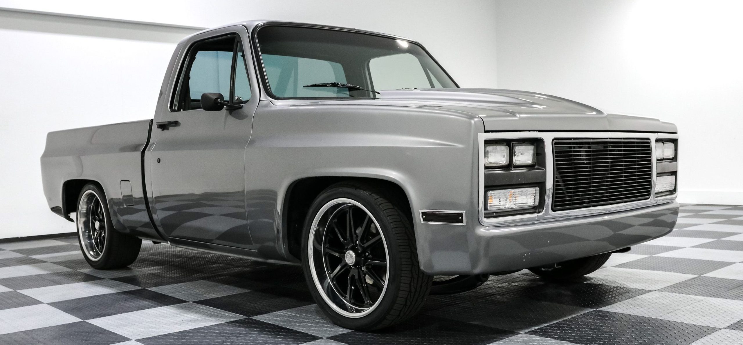 customized trucks