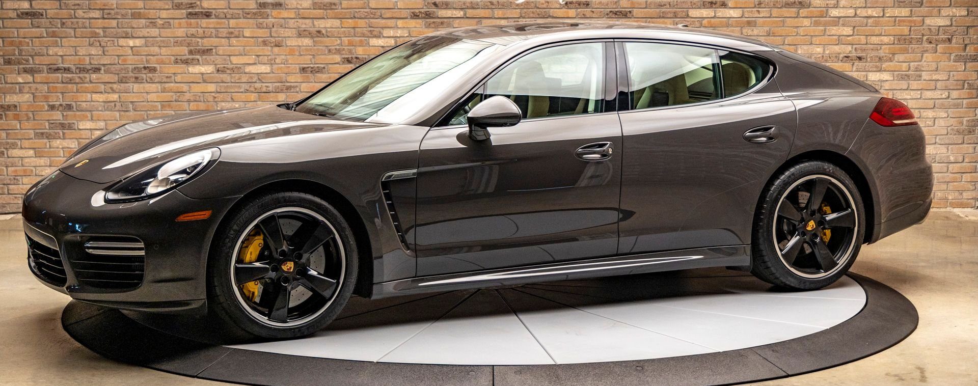 luxury sports cars
