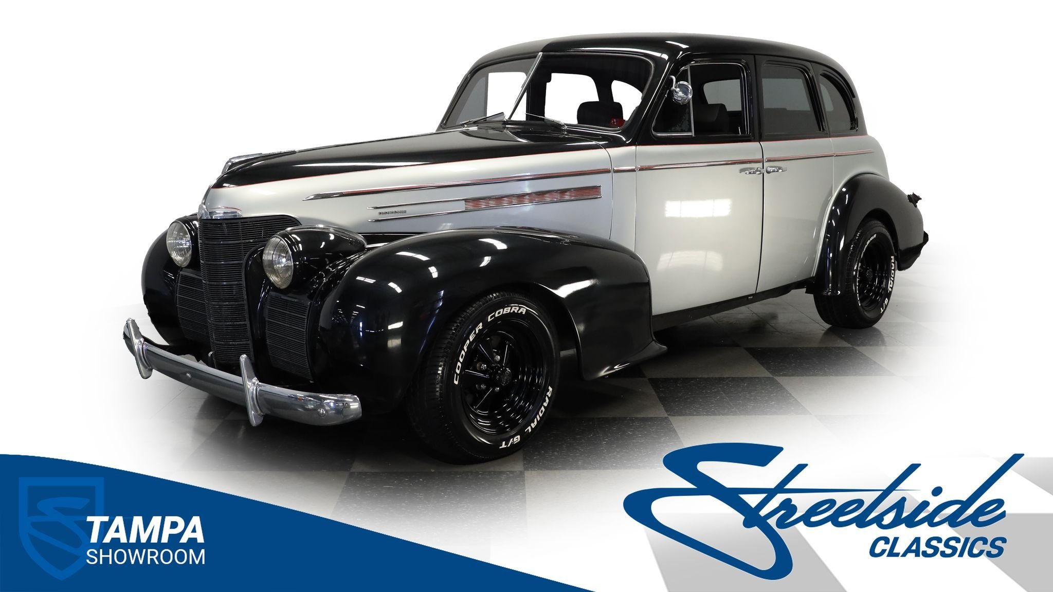 1939 Oldsmobile Sedan