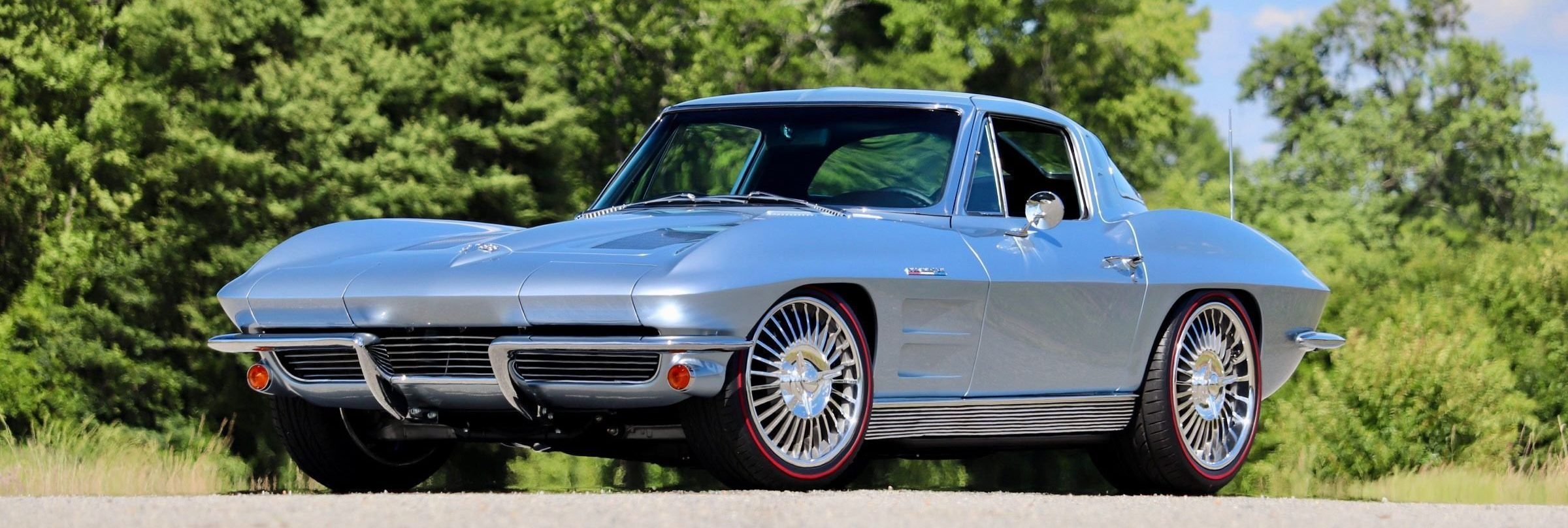 classic sports cars