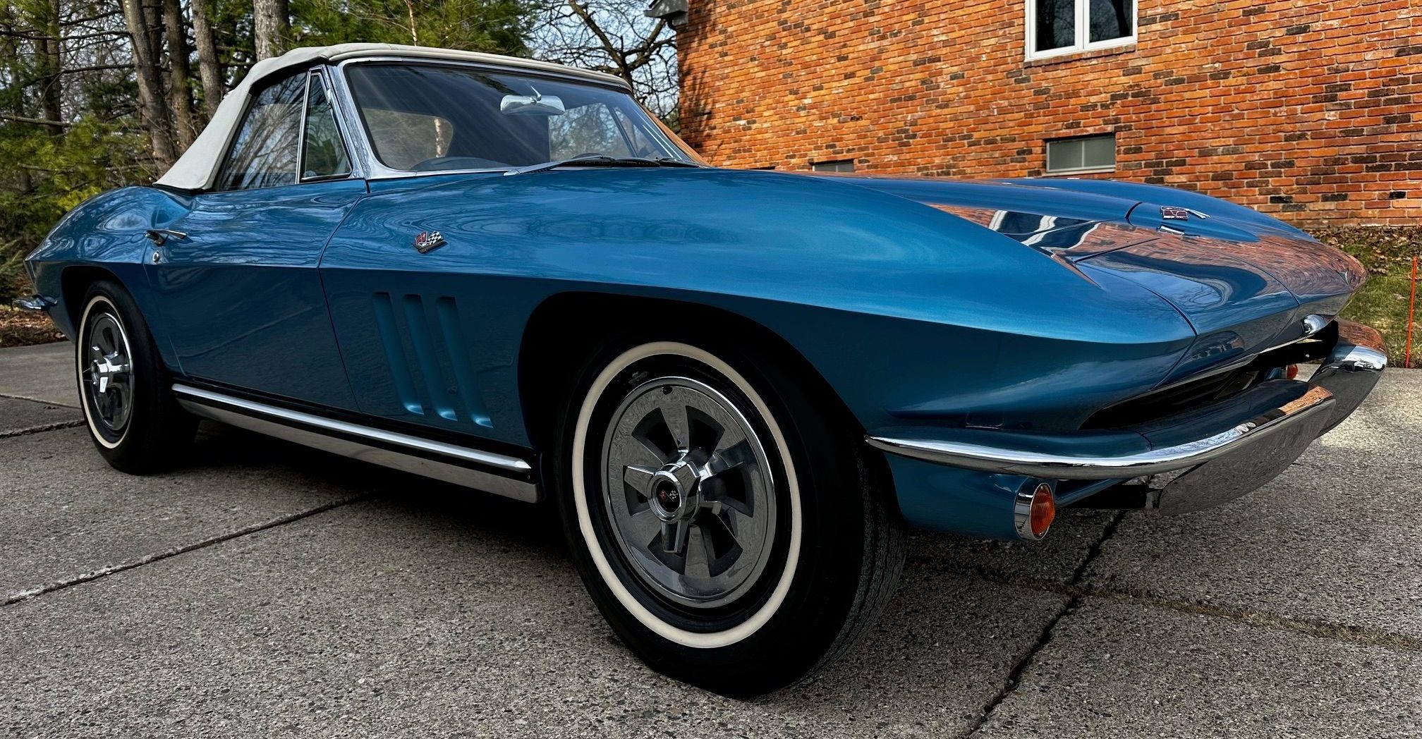 classic Corvettes