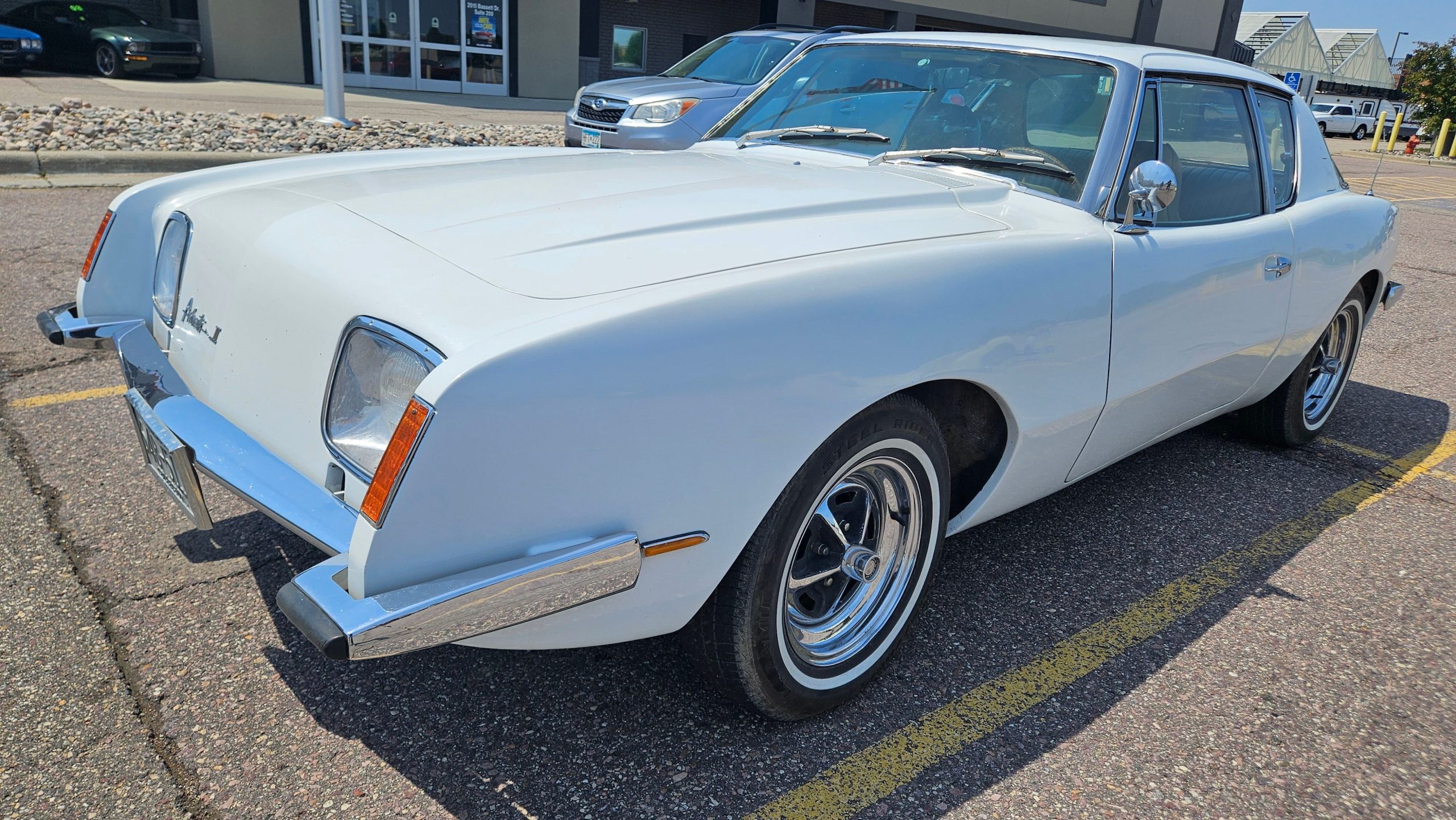 1969 Avanti II