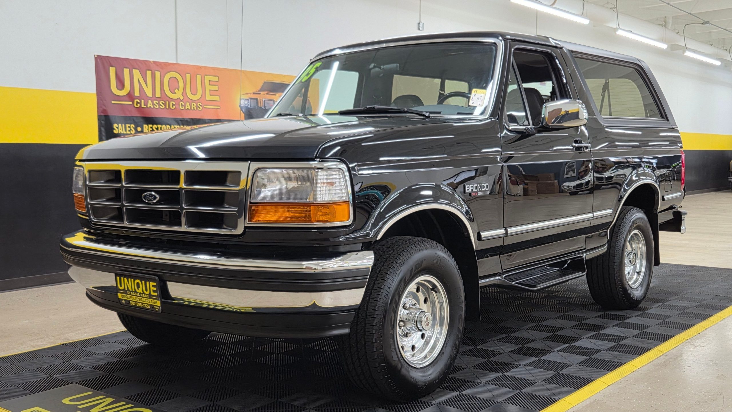1995 Ford Bronco XLT 4x4