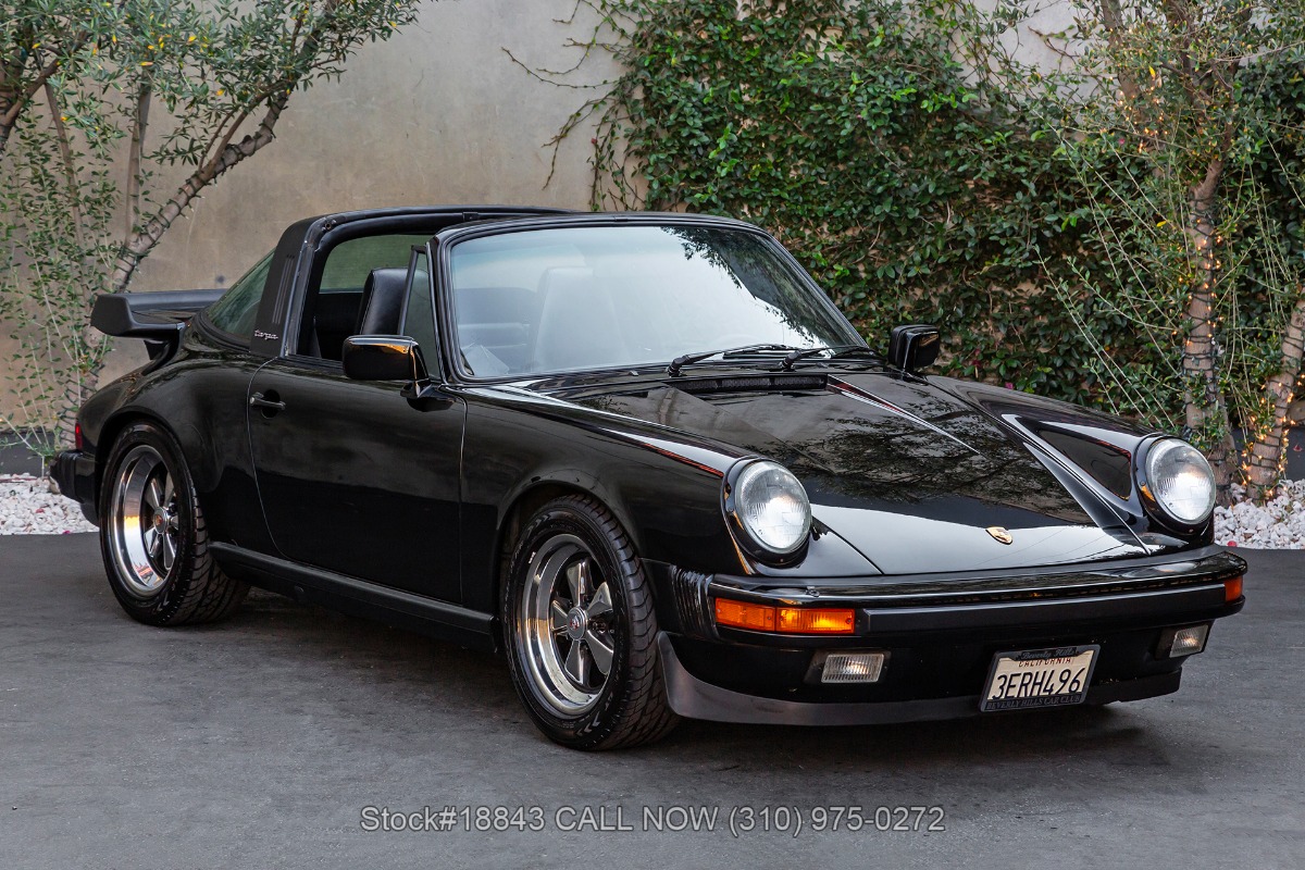 1986 Porsche 911 Carrera Targa