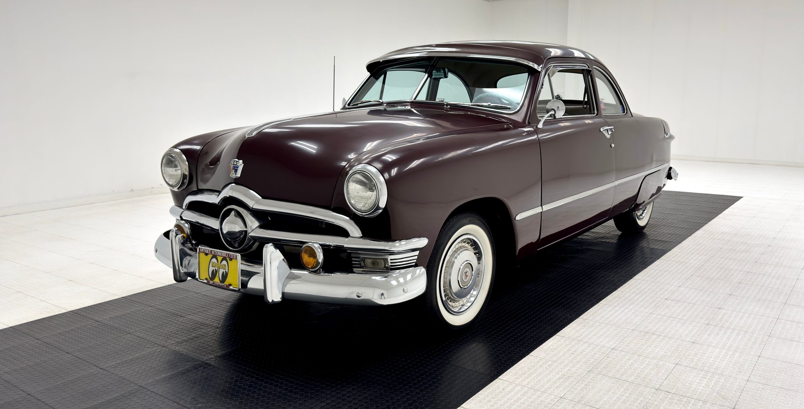 1950 Ford Custom Deluxe