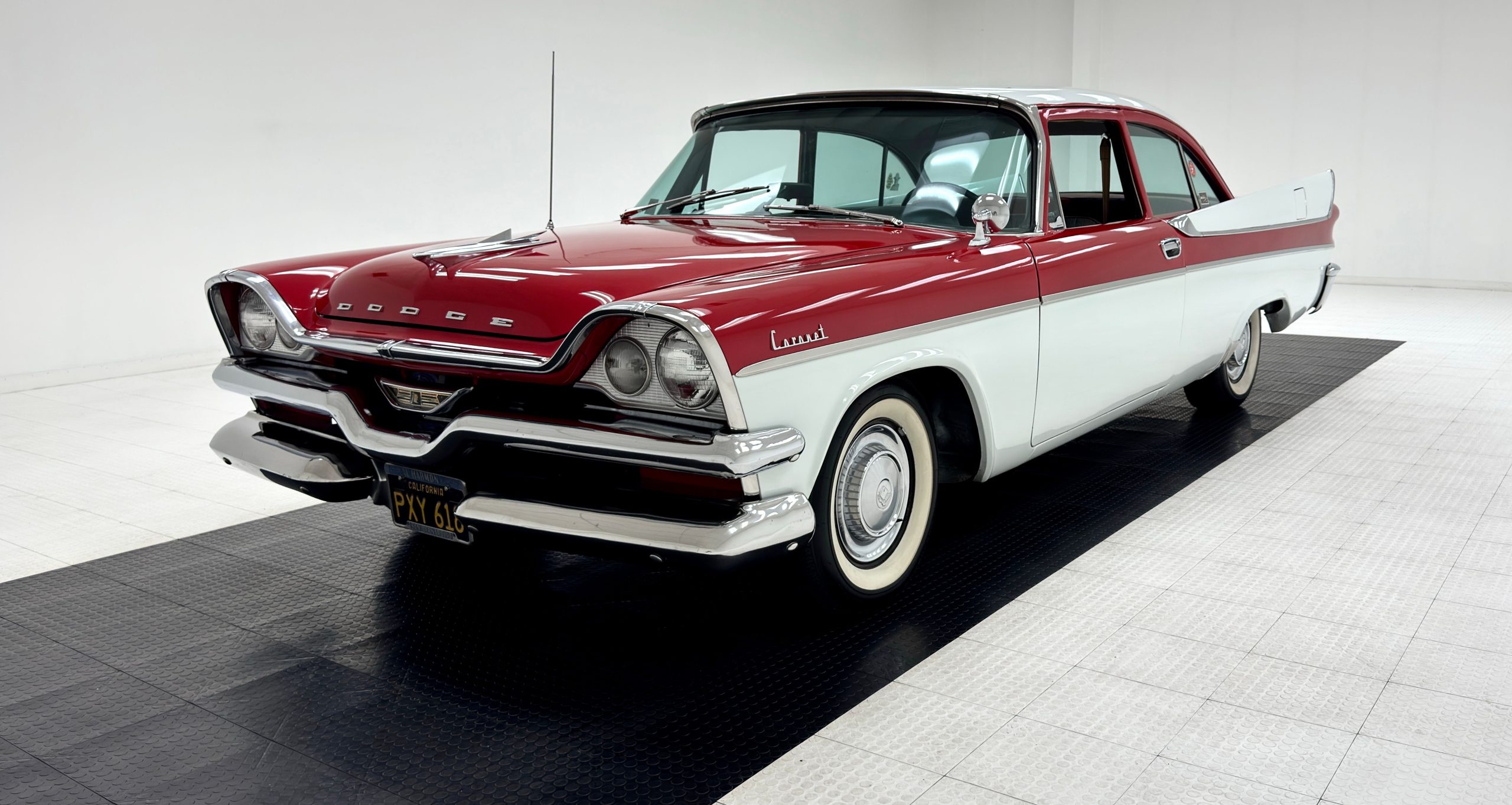 1957 Dodge Coronet Lancer