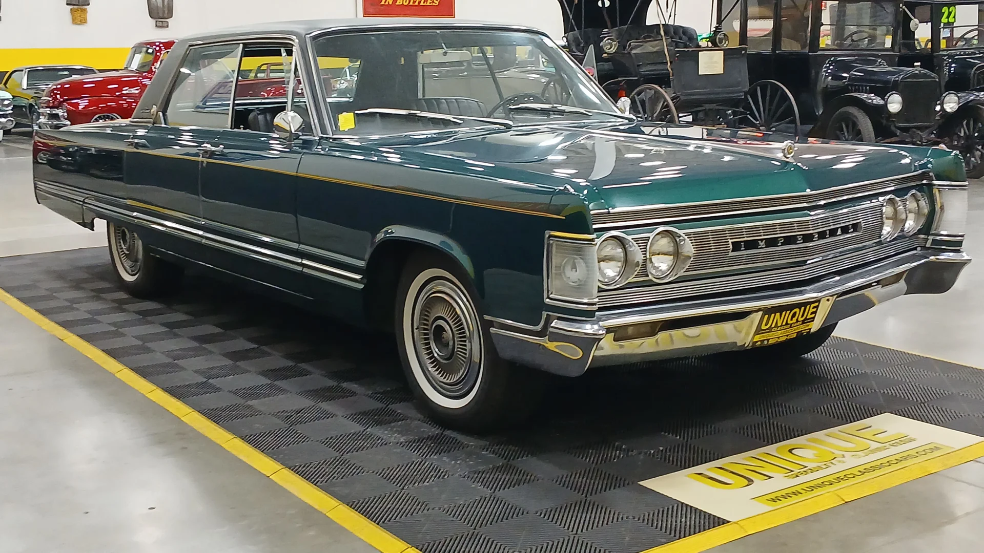 1967 Chrysler Imperial LeBaron