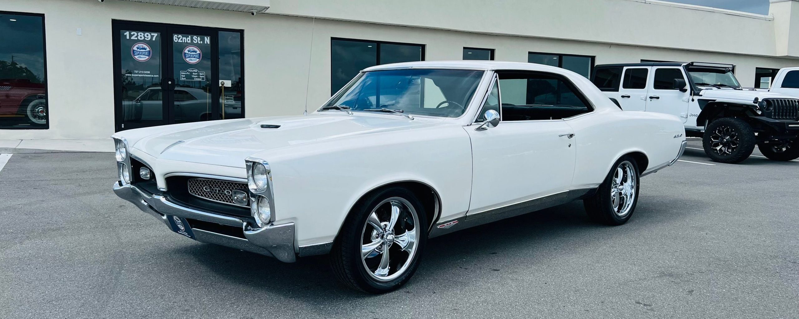 Pontiac muscle cars
