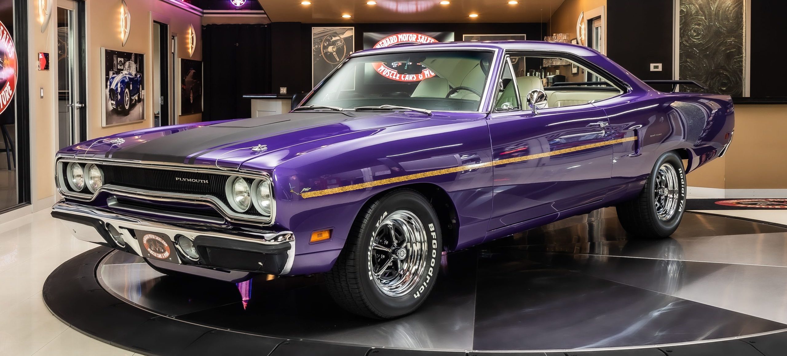 MOPAR muscle cars