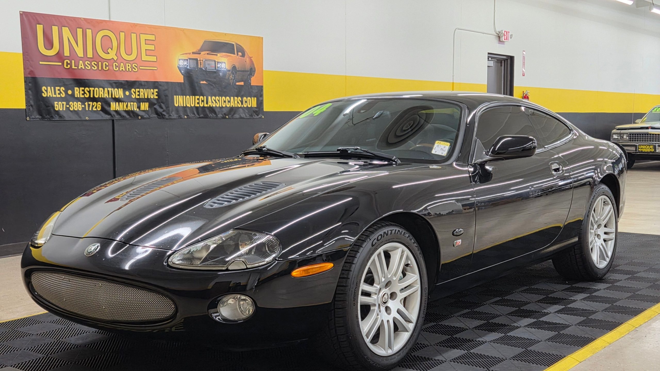 2004 Jaguar XKR Coupe