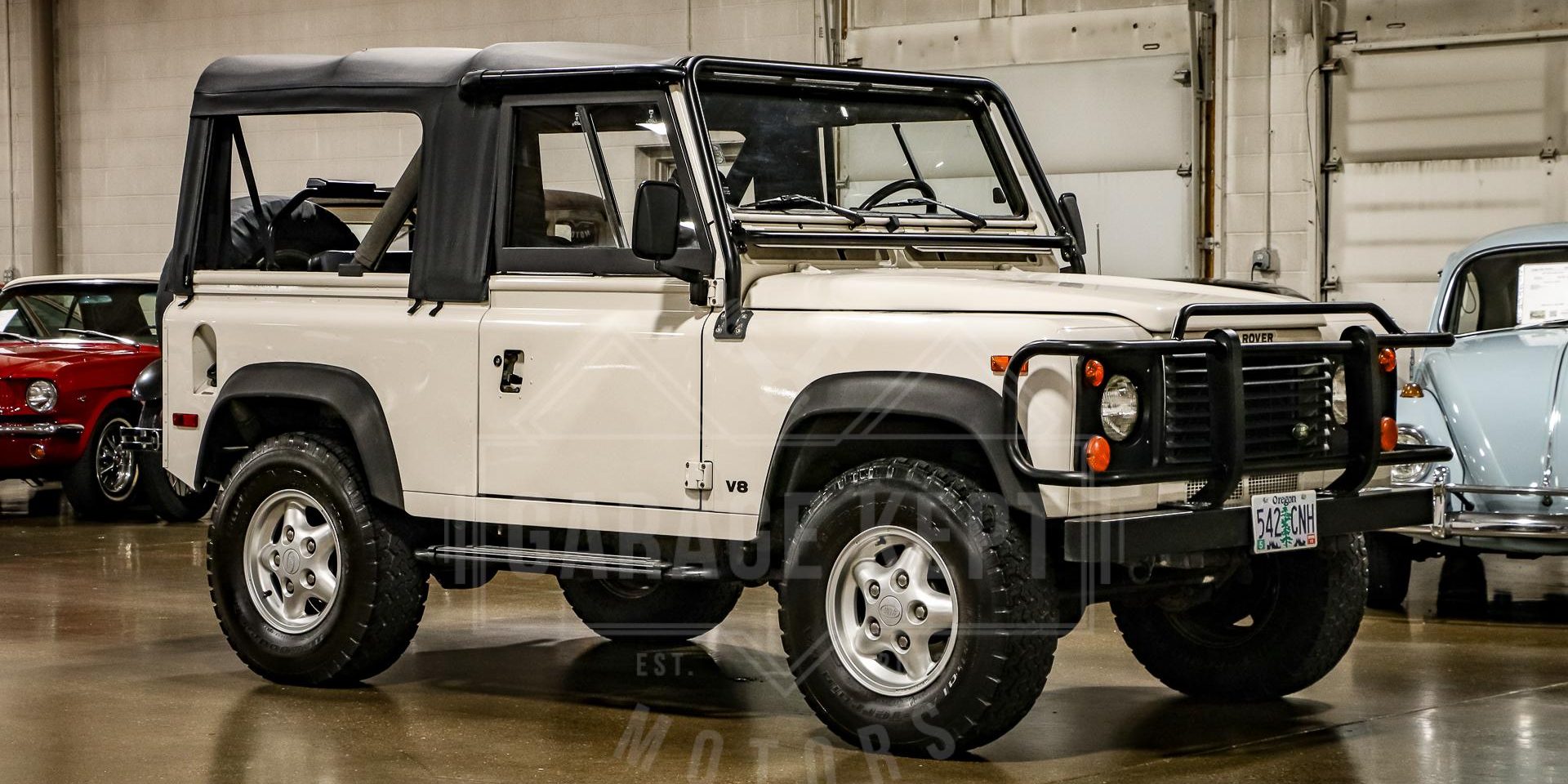 import luxury SUV