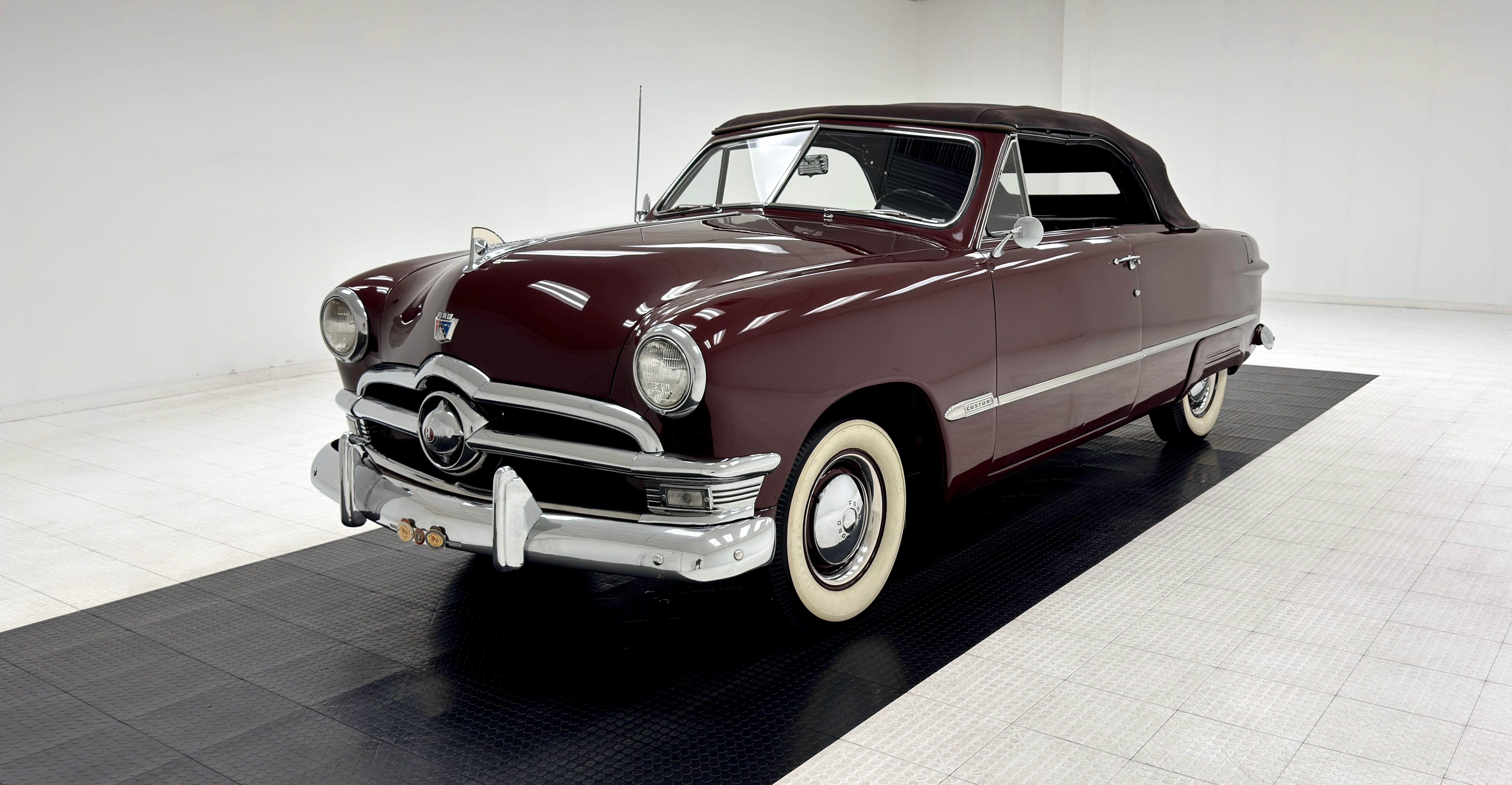 1950 Ford Custom Deluxe