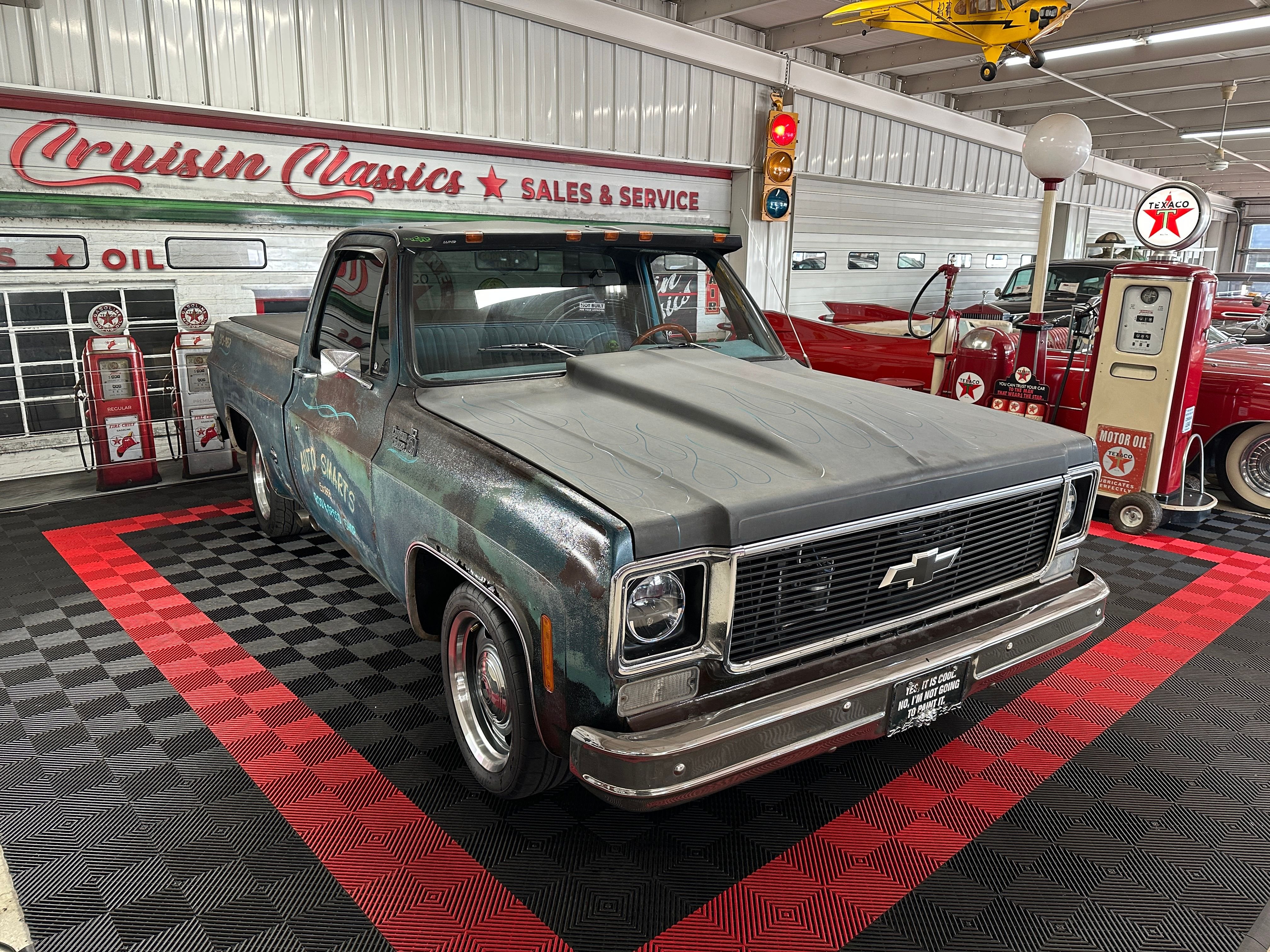 trucks