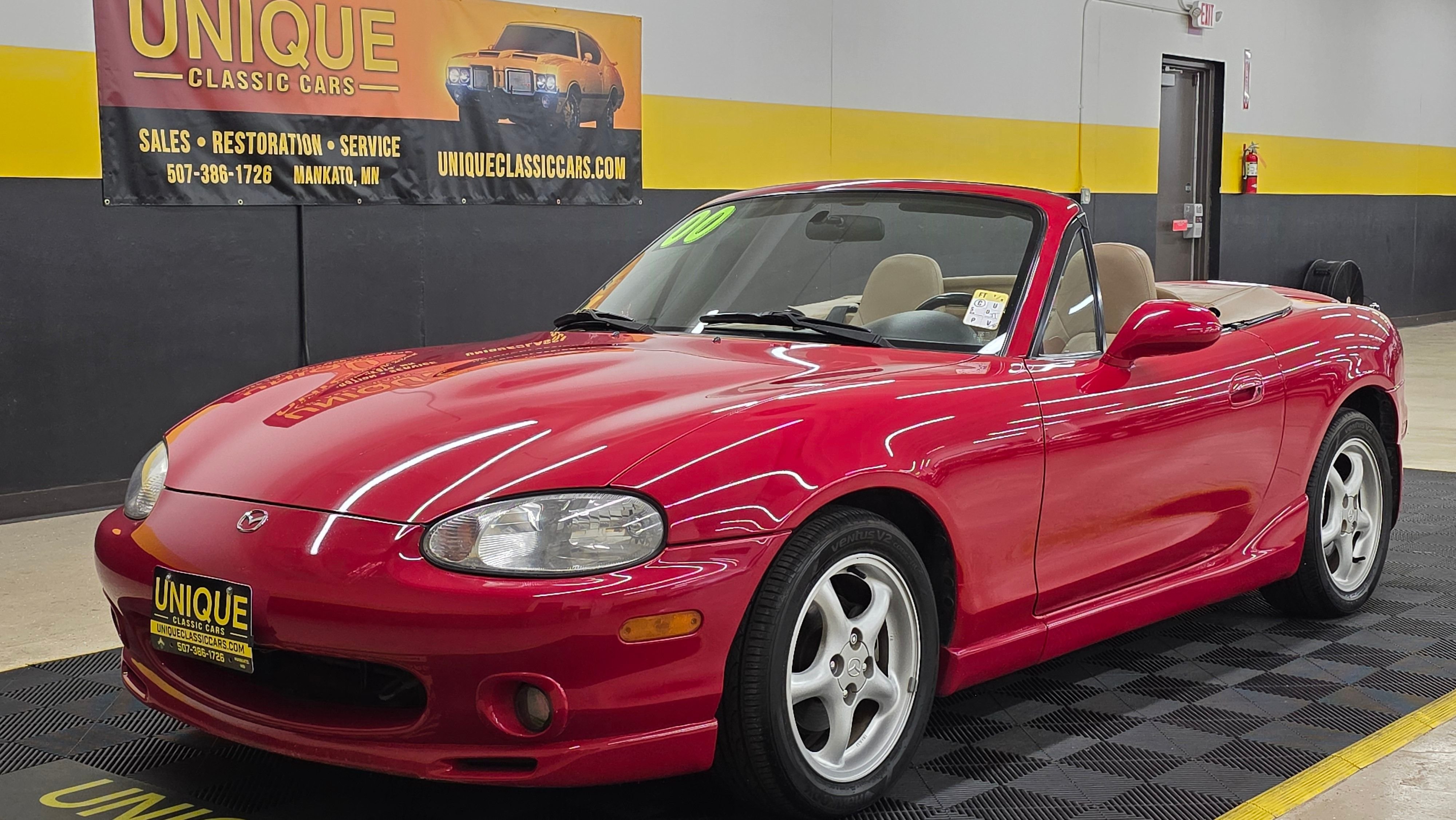 2000 Mazda MX-5 Miata LS