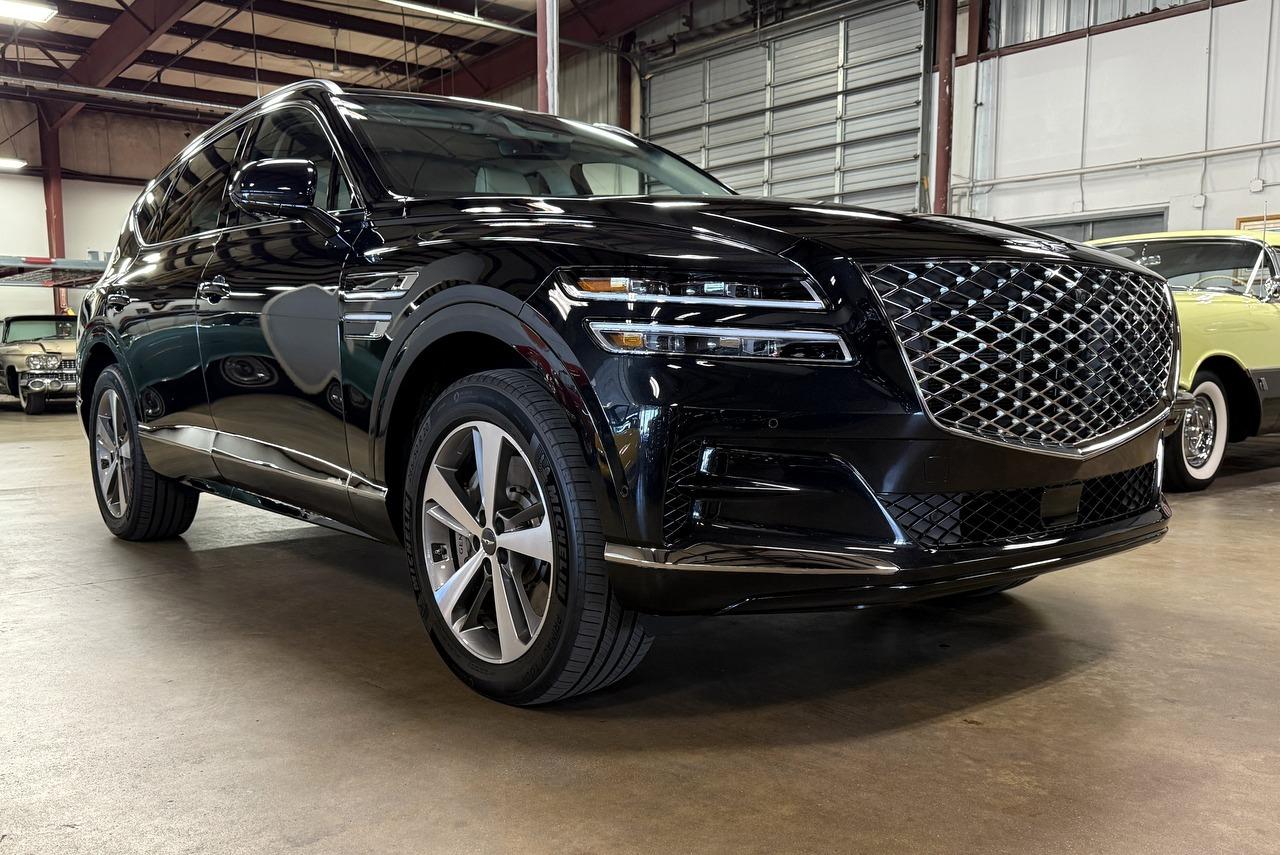 SUV