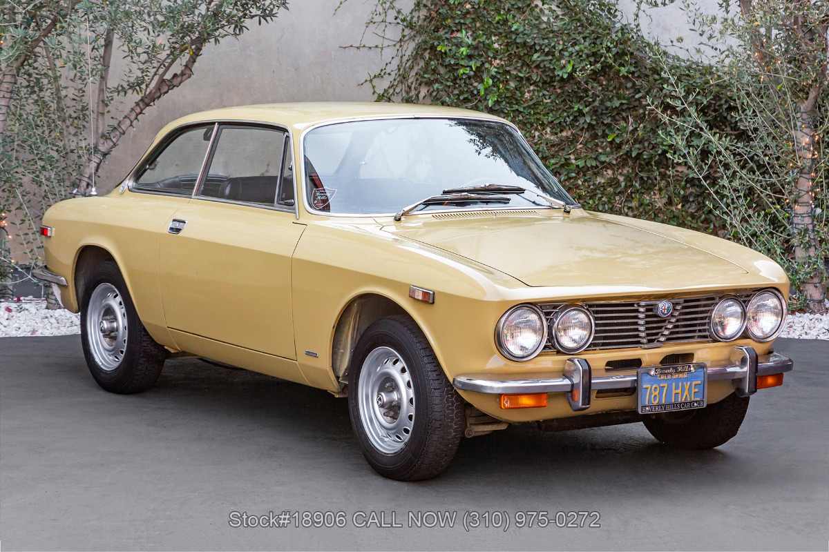 1973 Alfa Romeo GTV 2000