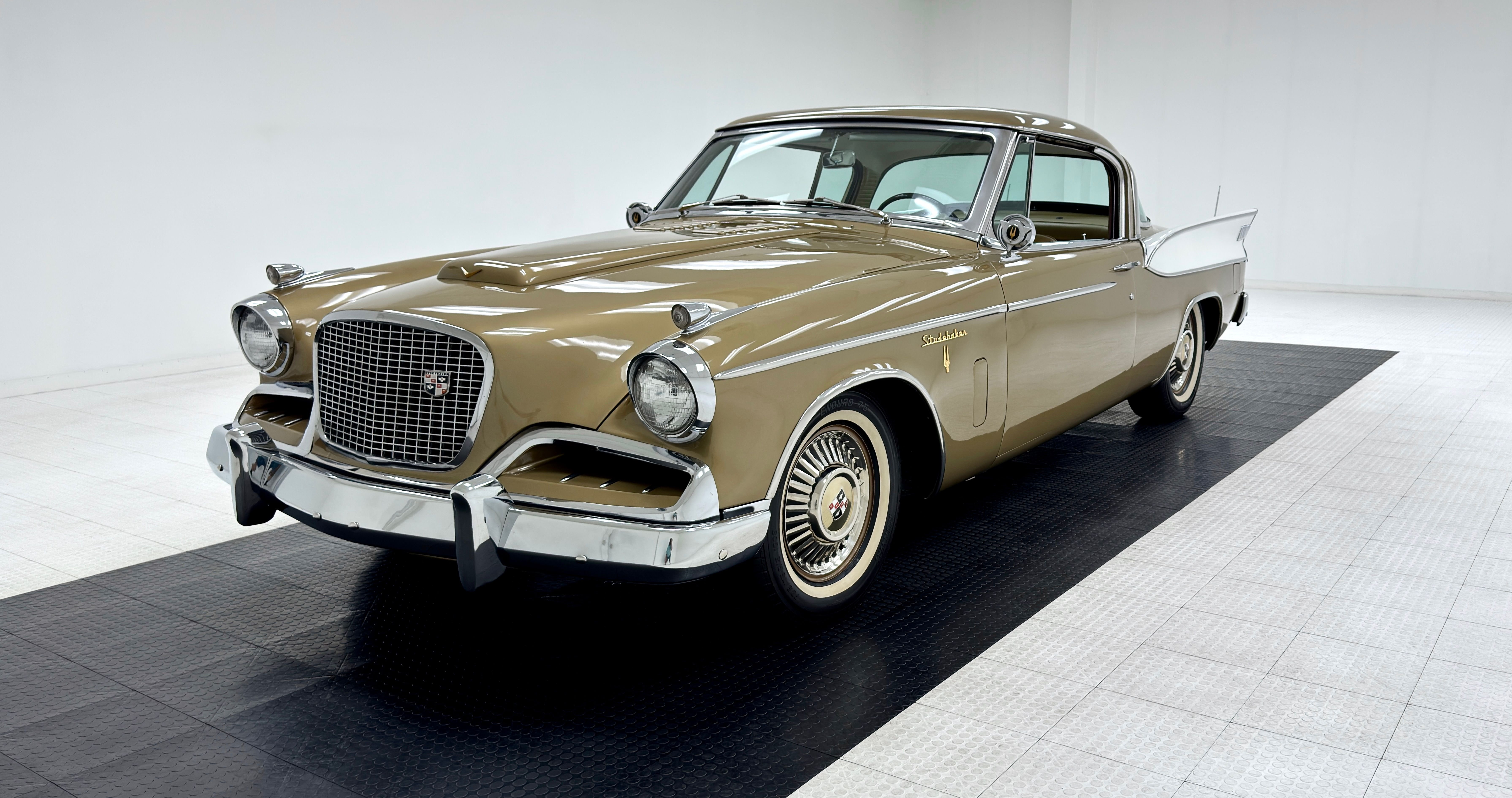 1957 Studebaker Golden Hawk