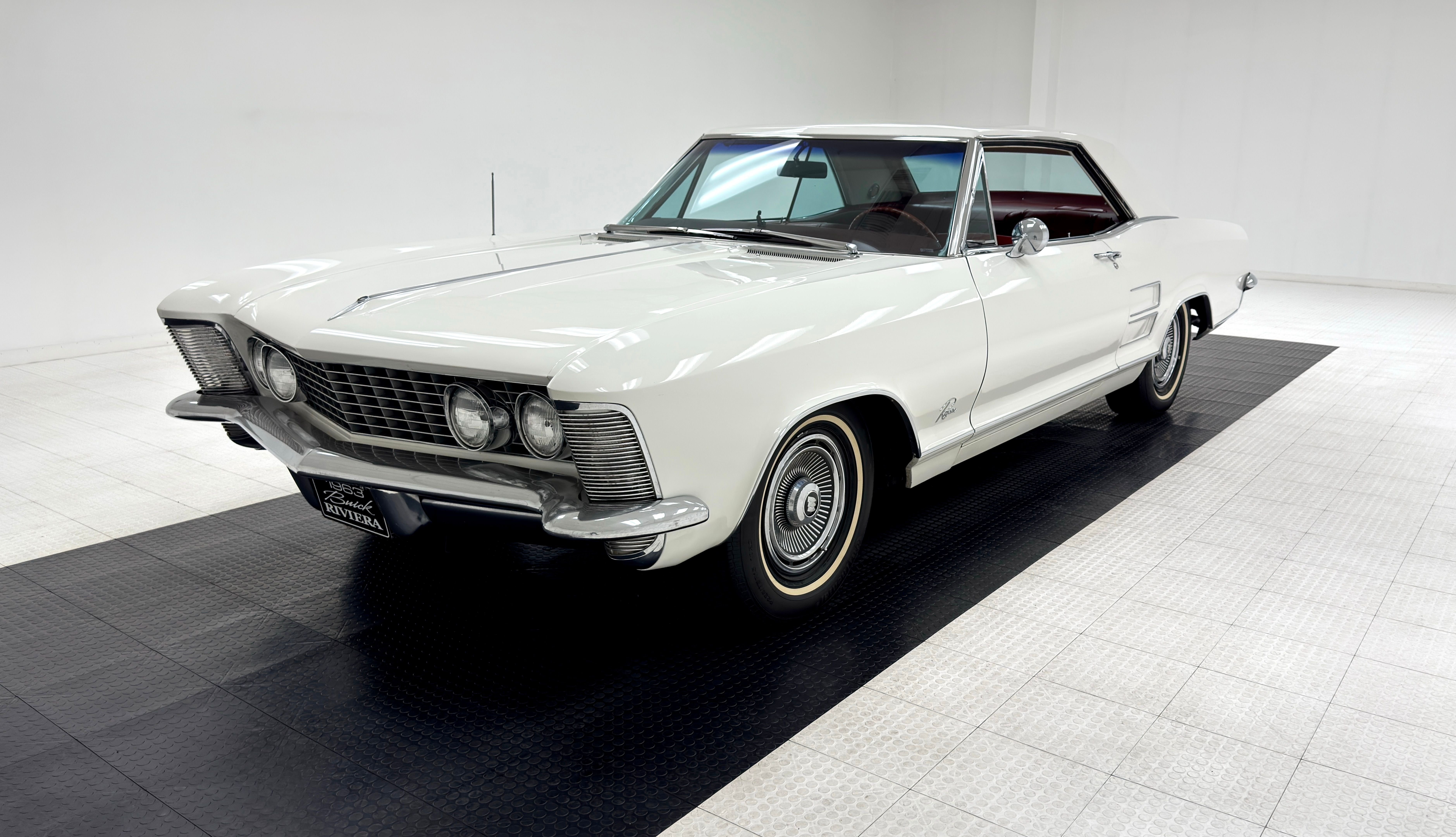1963 Buick Riviera Hardtop