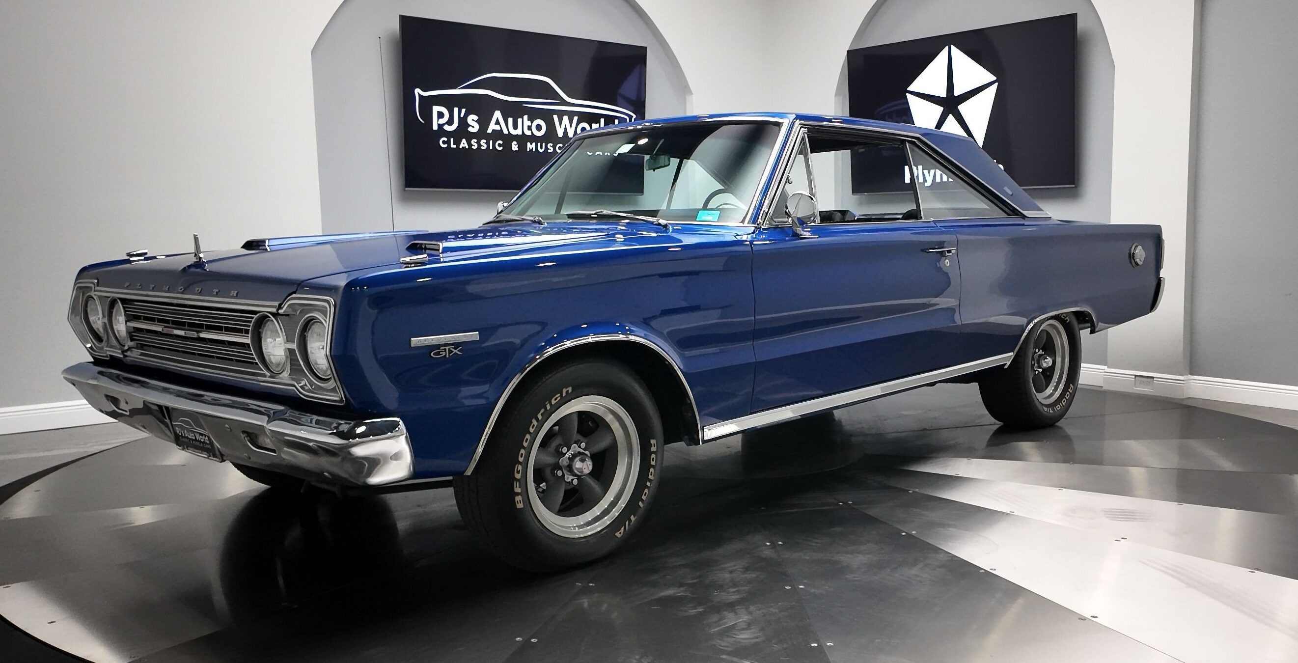 classic muscle cars
