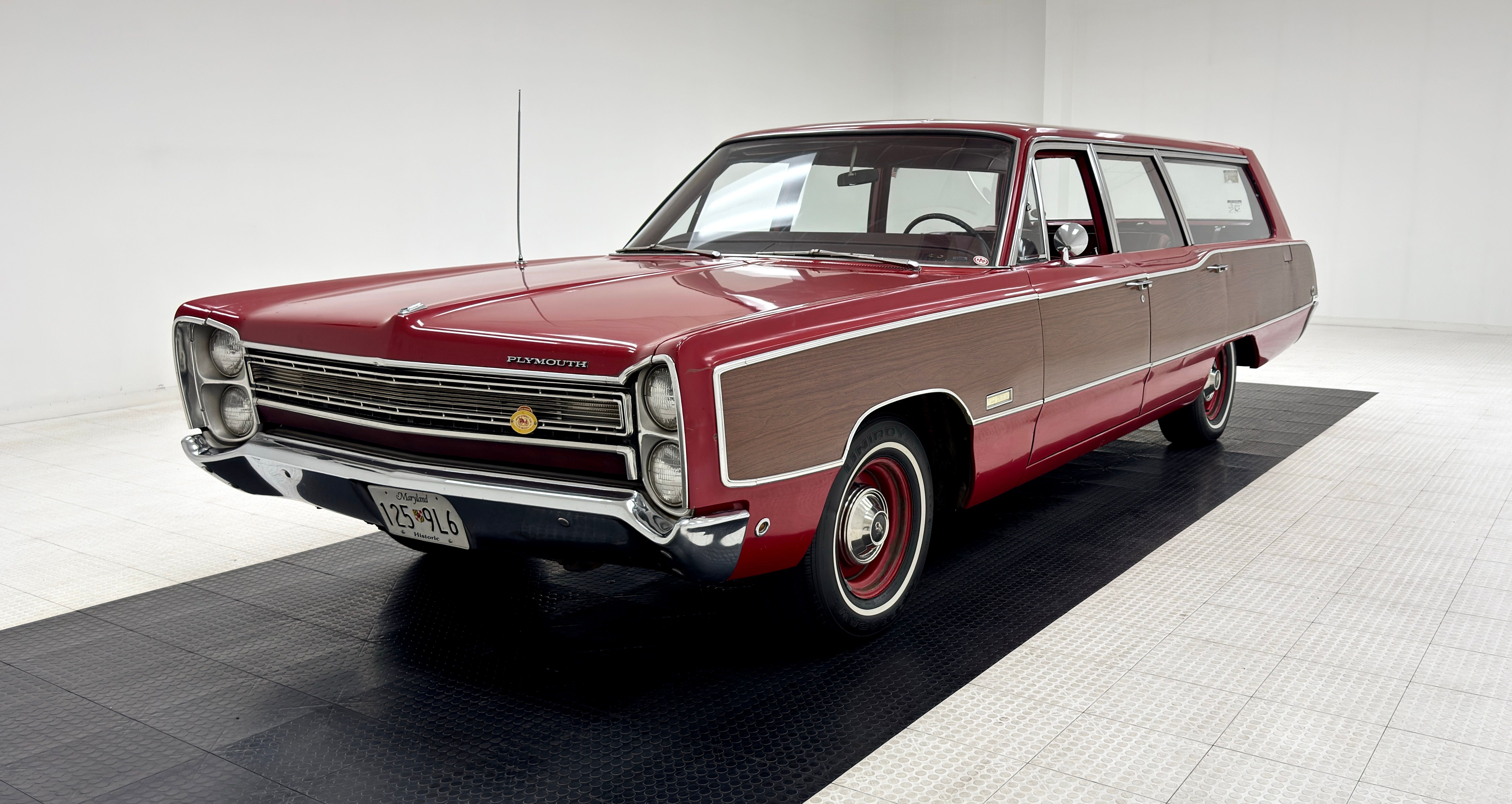 station wagon