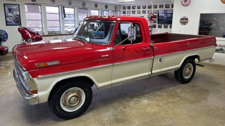 Ford trucks