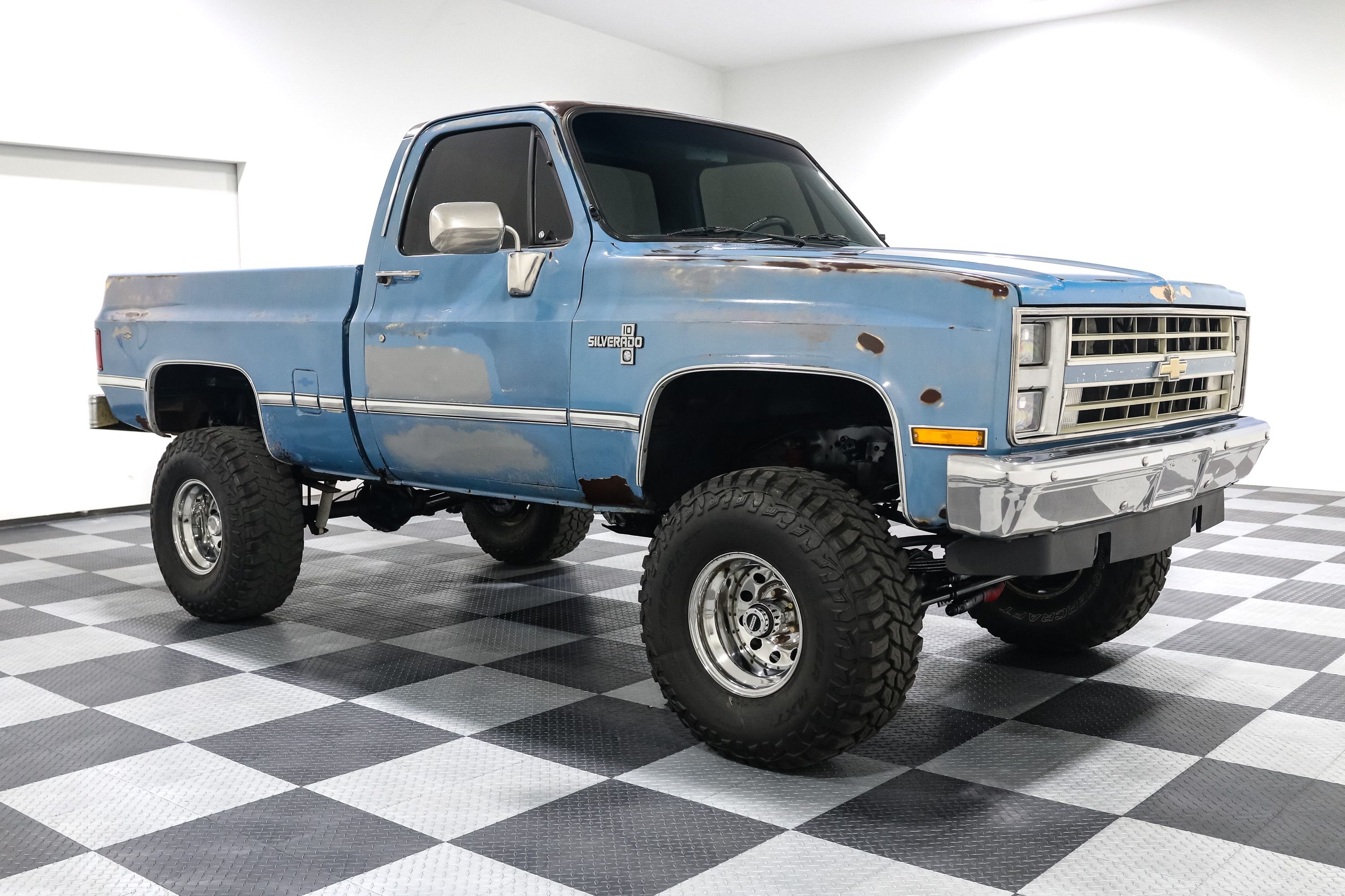 trucks