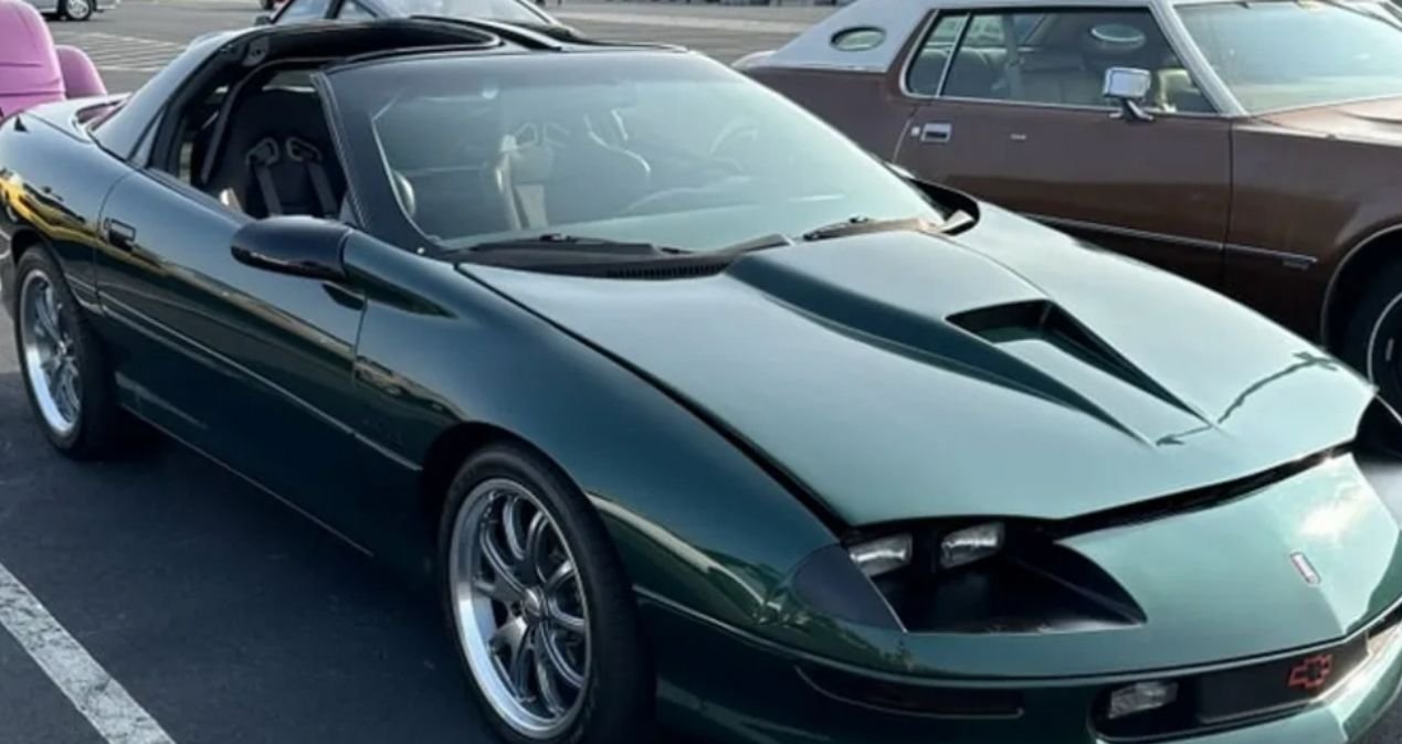well kept low miles camaro