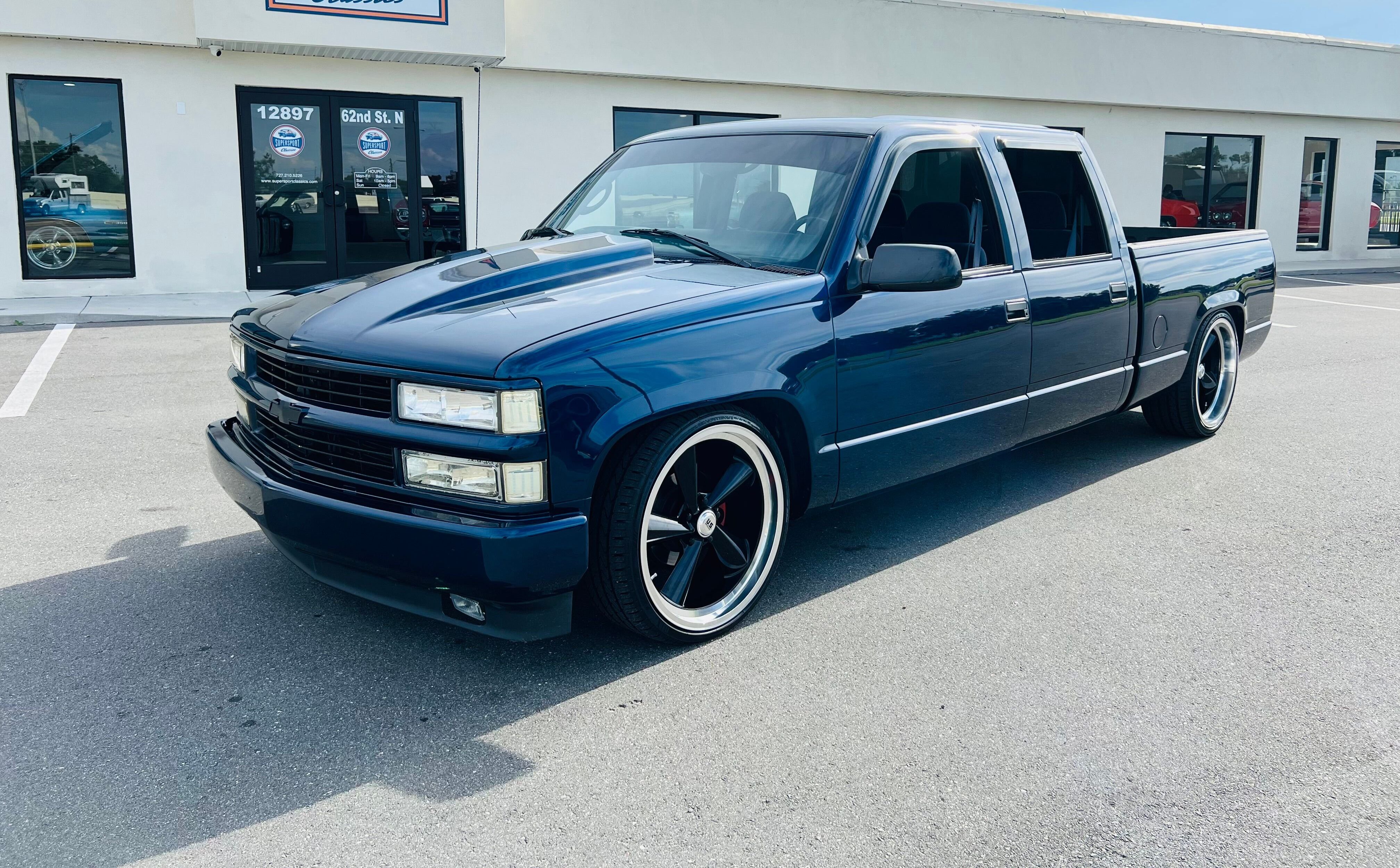 trucks