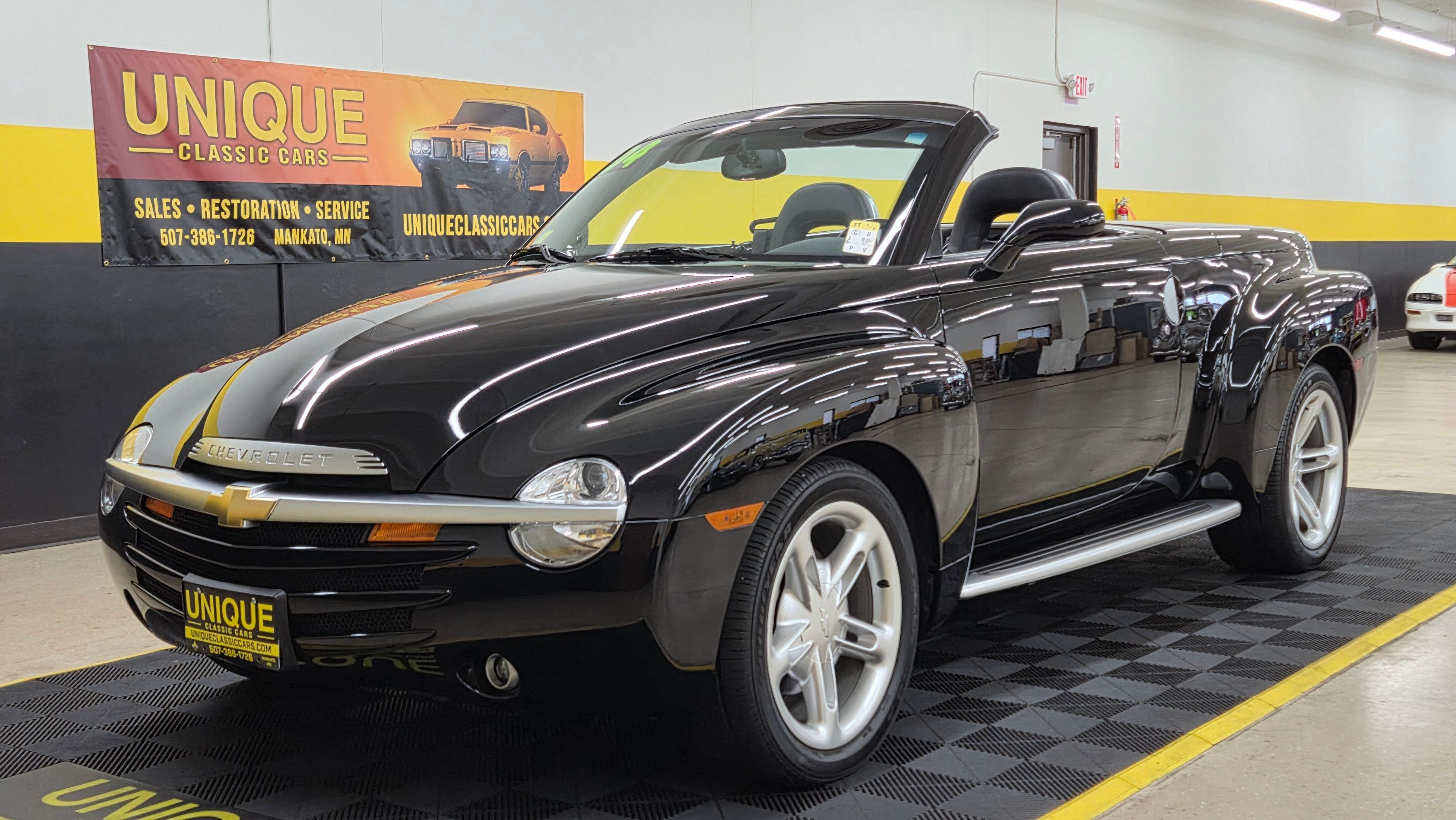 2004 Chevrolet SSR Roadster