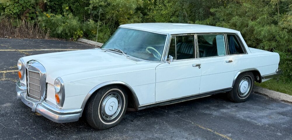 classic luxury resto